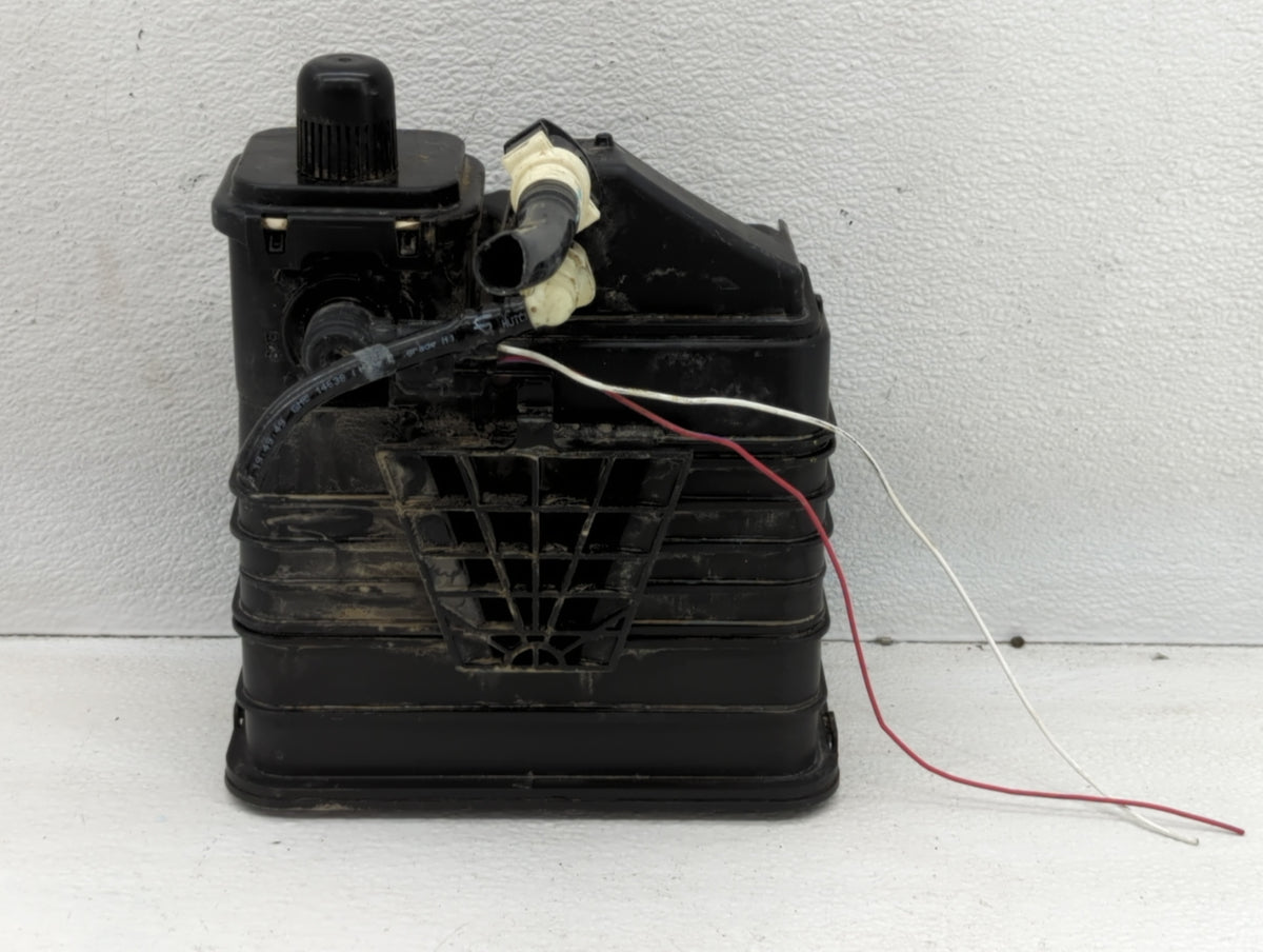 2014 Buick Verano Fuel Vapor Charcoal Canister 706949 - Oemusedautoparts1.com