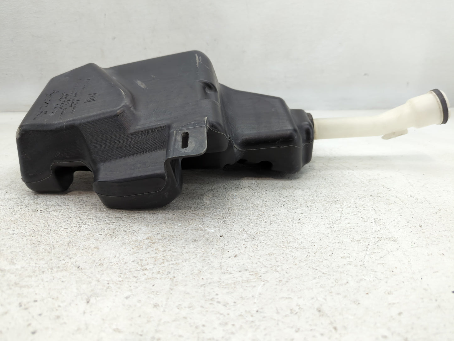 Buick Verano Windshield Washer Fluid Reservoir Bottle Oem - Oemusedautoparts1.com