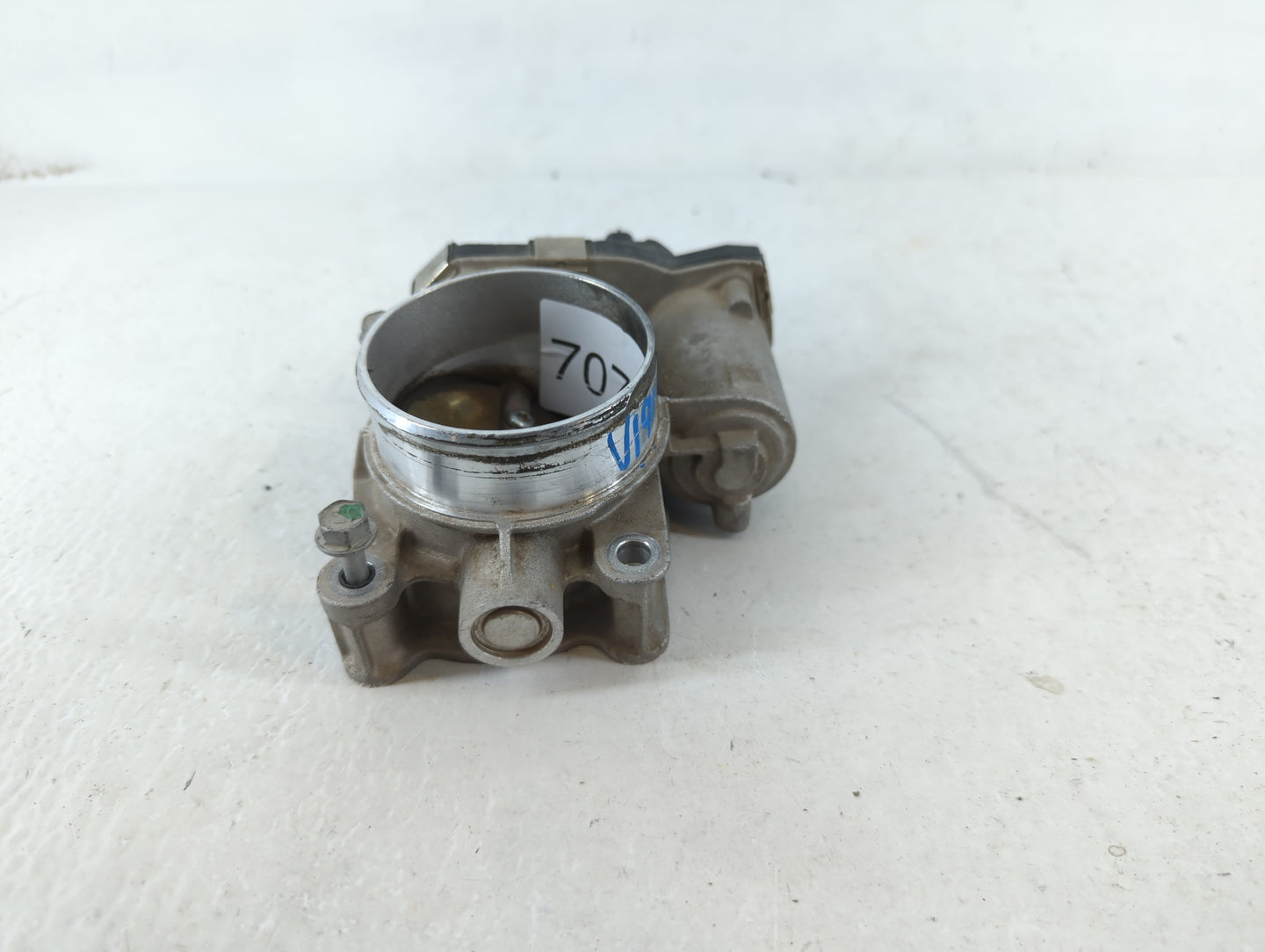 2012-2015 Buick Verano Throttle Body P/N:12632101CA Fits Fits 2012 2013 2014 2015 OEM Used Auto Parts - Oemusedautoparts1.co
