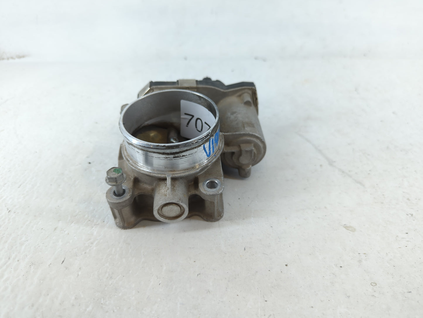 2012-2015 Buick Verano Throttle Body P/N:12632101CA Fits Fits 2012 2013 2014 2015 OEM Used Auto Parts - Oemusedautoparts1.co