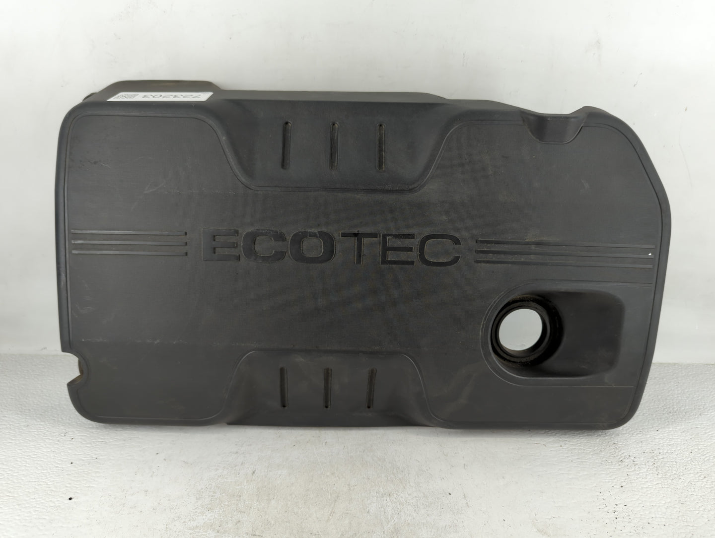 2014 Buick Verano Engine Cover - Oemusedautoparts1.com