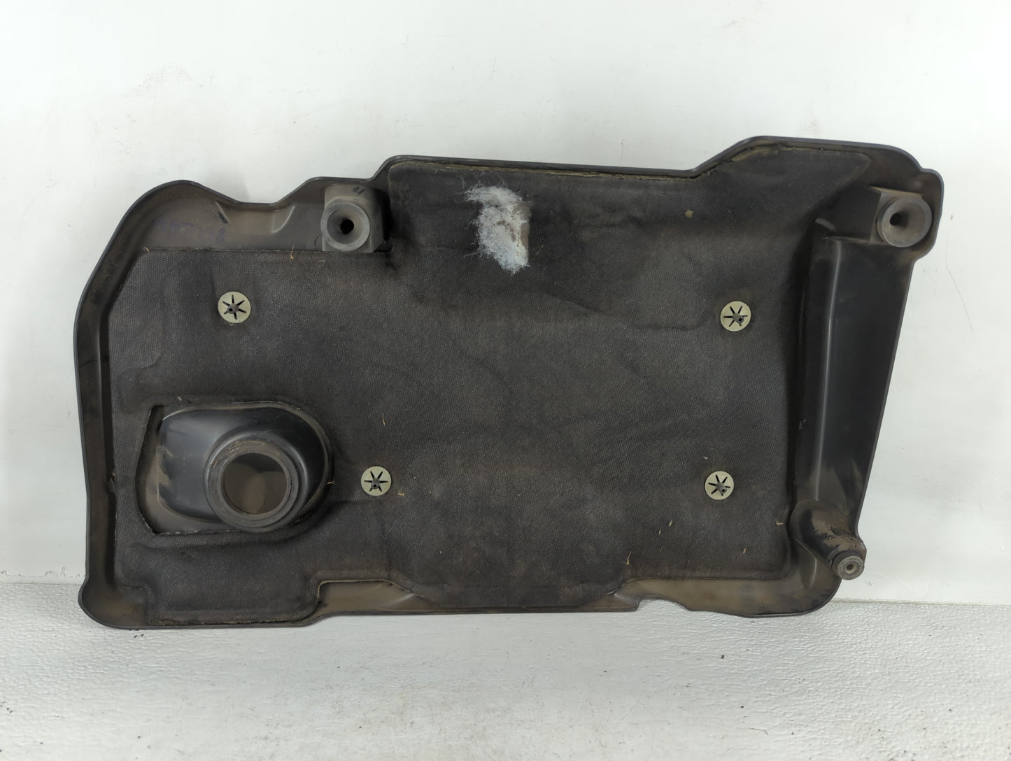 2014 Buick Verano Engine Cover - Oemusedautoparts1.com
