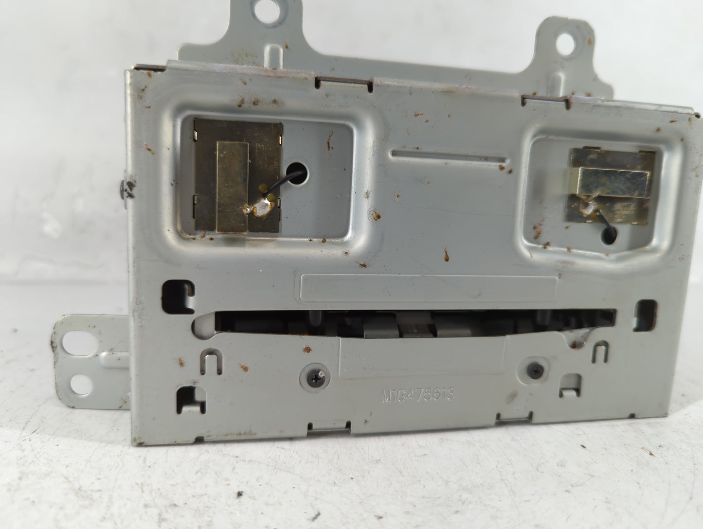 2014-2014 Buick Verano Am Fm Cd Player Radio Receiver - Oemusedautoparts1.com