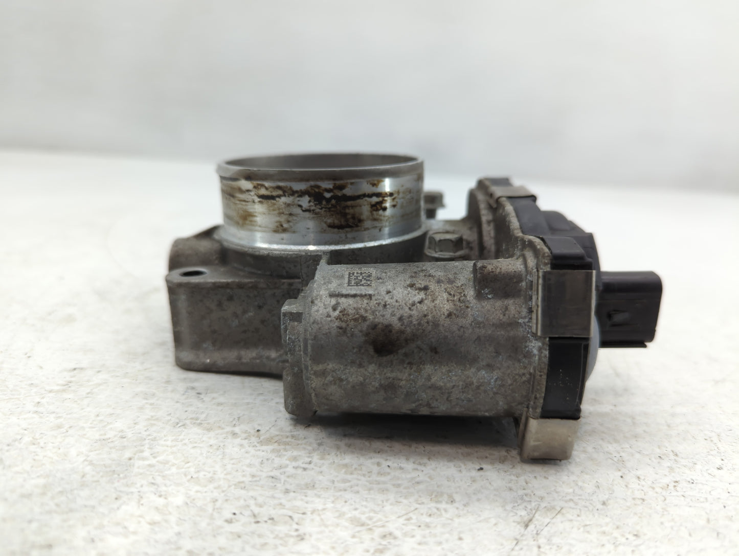2012-2015 Buick Verano Throttle Body P/N:12632101CA Fits Fits 2012 2013 2014 2015 OEM Used Auto Parts - Oemusedautoparts1.co