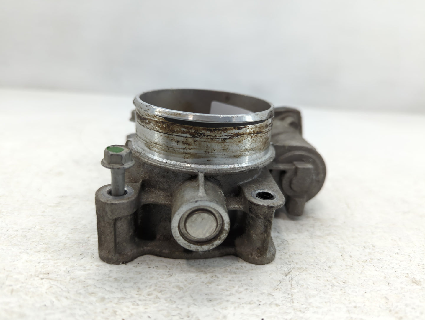 2012-2015 Buick Verano Throttle Body P/N:12632101CA Fits Fits 2012 2013 2014 2015 OEM Used Auto Parts - Oemusedautoparts1.co