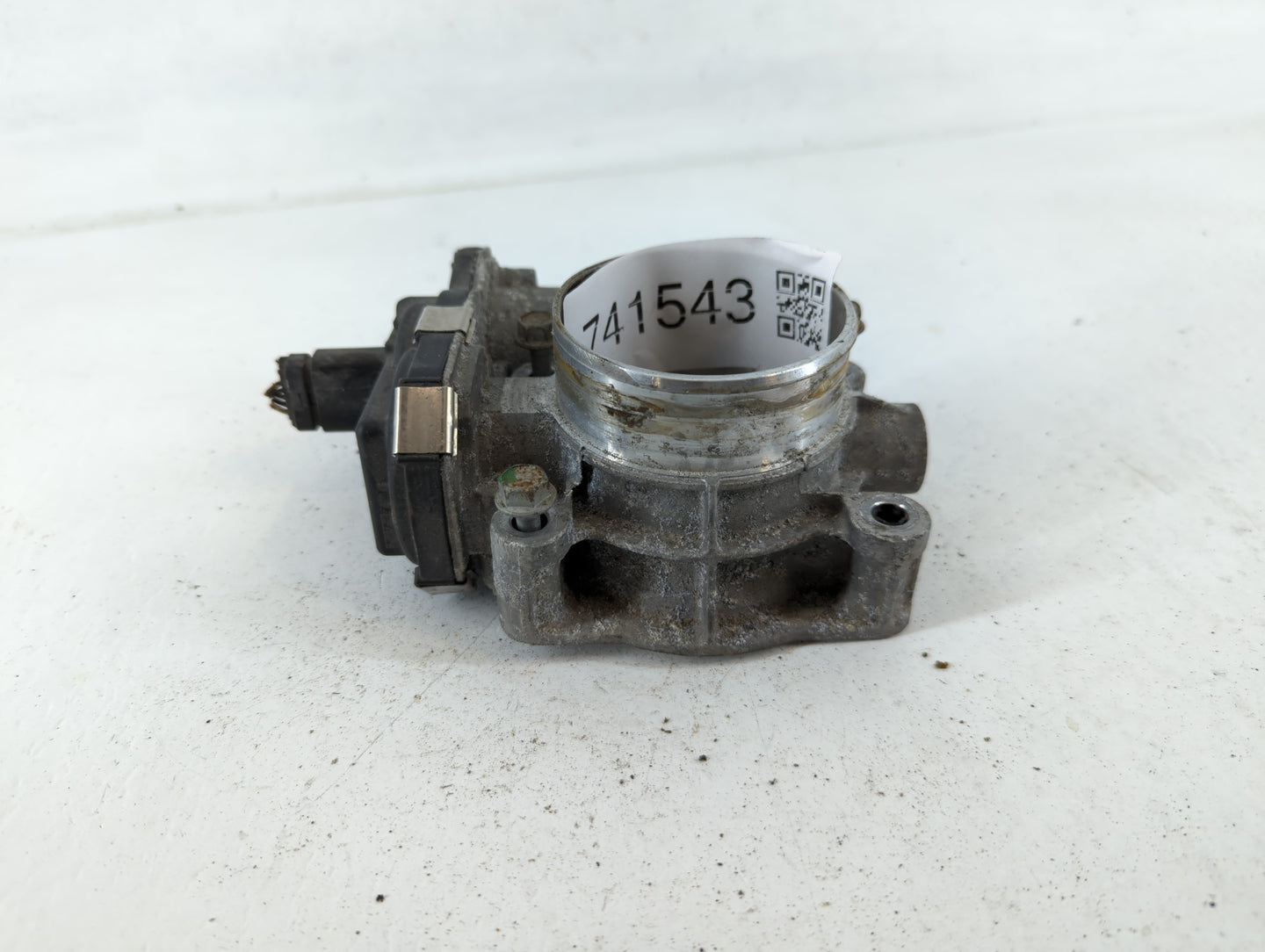 2012-2015 Buick Verano Throttle Body P/N:12632101CA Fits Fits 2012 2013 2014 2015 OEM Used Auto Parts - Oemusedautoparts1.co