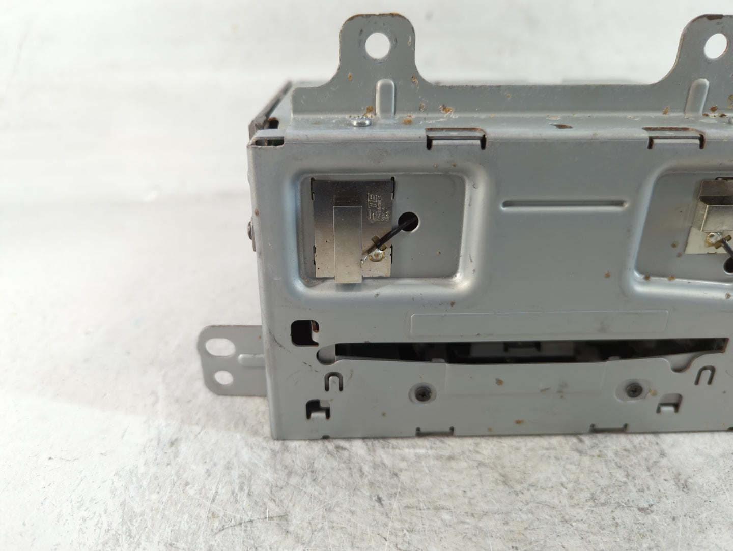 2014 Buick Verano Radio AM FM Cd Player Receiver Replacement P/N:23206821 Fits OEM Used Auto Parts - Oemusedautoparts1.com