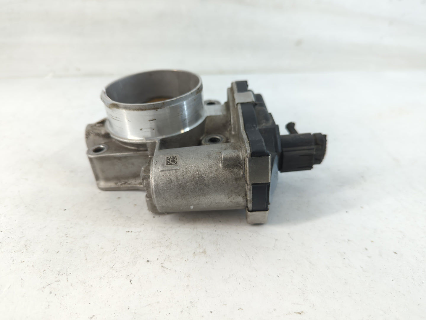 2013-2015 Buick Verano Throttle Body P/N:12632101CA Fits Fits 2012 2013 2014 2015 OEM Used Auto Parts - Oemusedautoparts1.co