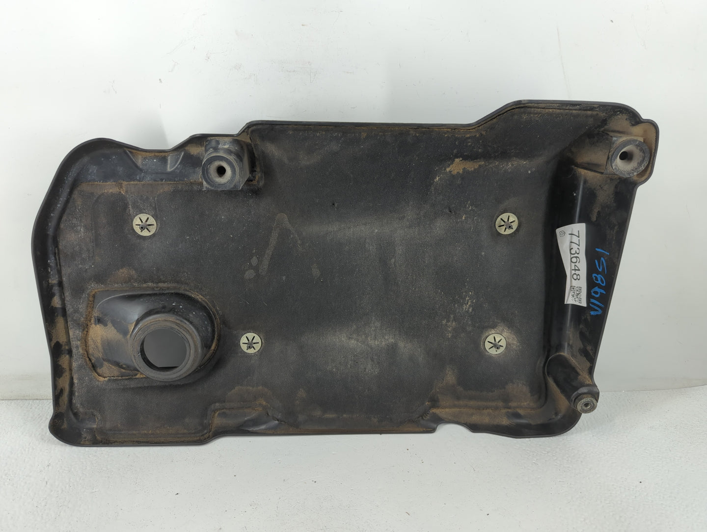2014 Buick Verano Engine Cover - Oemusedautoparts1.com