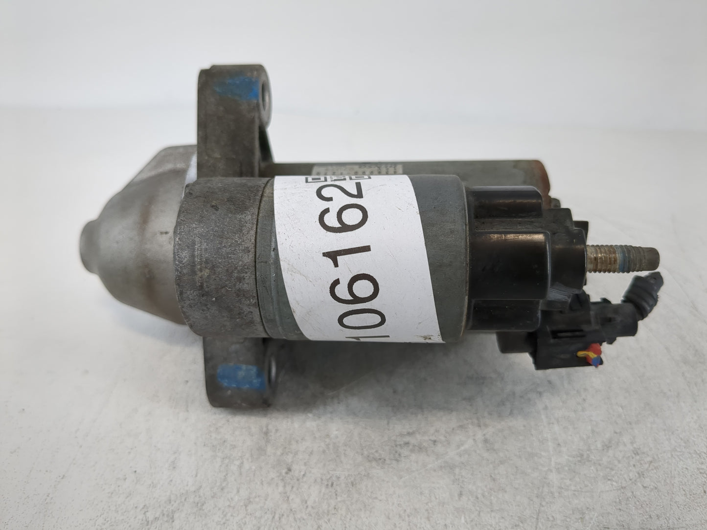 2013-2015 Cadillac Ats Car Starter Motor Solenoid OEM P/N:438000-1270 12657797 Fits OEM Used Auto Parts - Oemusedautoparts1.