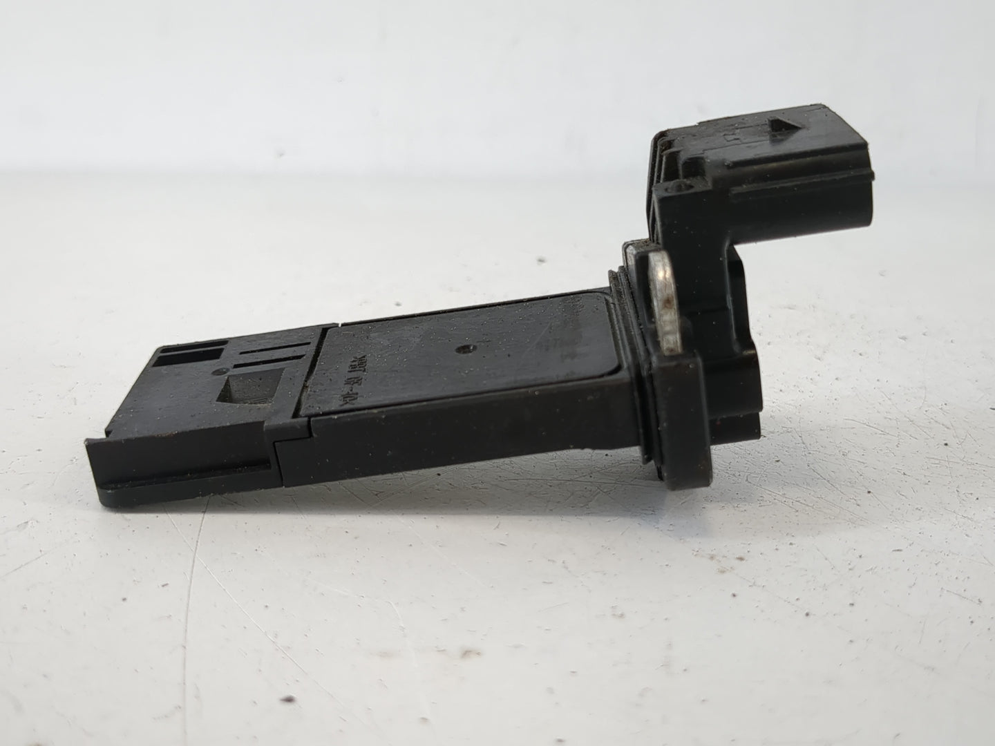2013-2018 Cadillac Ats Mass Air Flow Meter Maf - Oemusedautoparts1.com