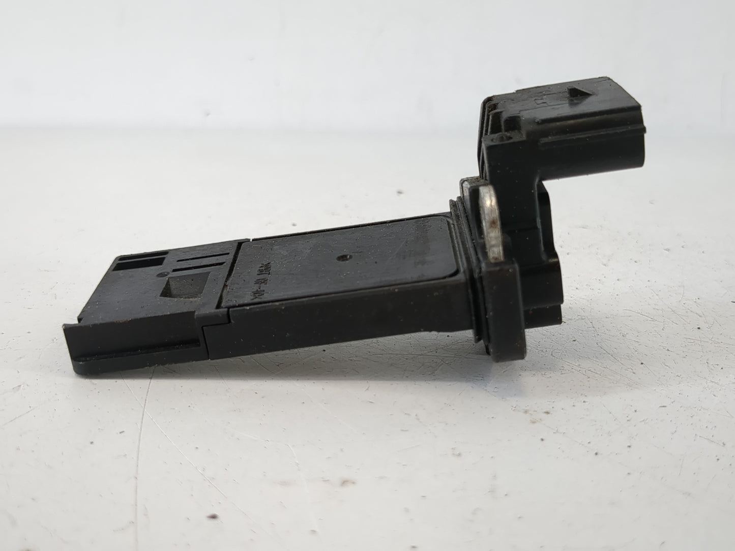 2013-2018 Cadillac Ats Mass Air Flow Meter Maf - Oemusedautoparts1.com