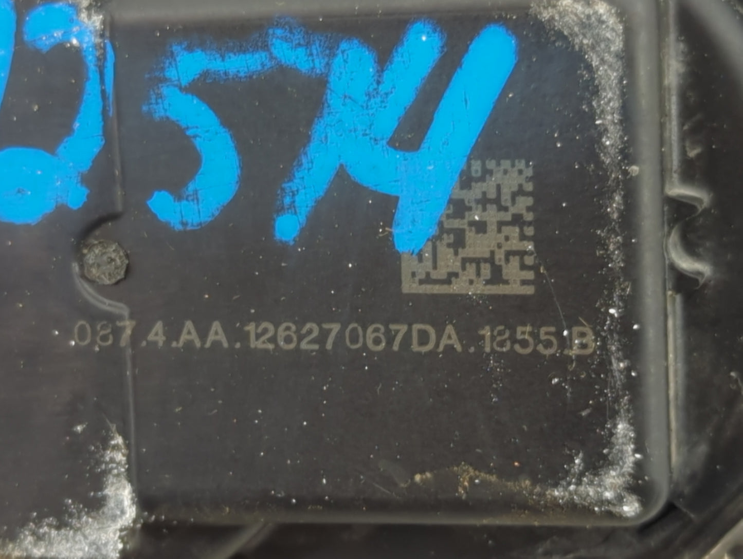 2013-2018 Cadillac Ats Throttle Body P/N:12627067DA Fits Fits 2013 2014 2015 2016 2017 2018 2019 2020 2021 OEM Used Auto Par