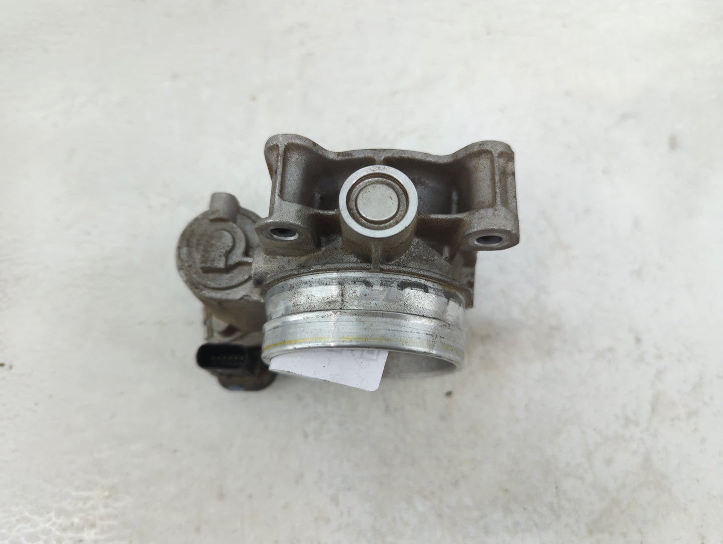2013-2018 Cadillac Ats Throttle Body P/N:12627067DA Fits Fits 2013 2014 2015 2016 2017 2018 2019 2020 2021 OEM Used Auto Par