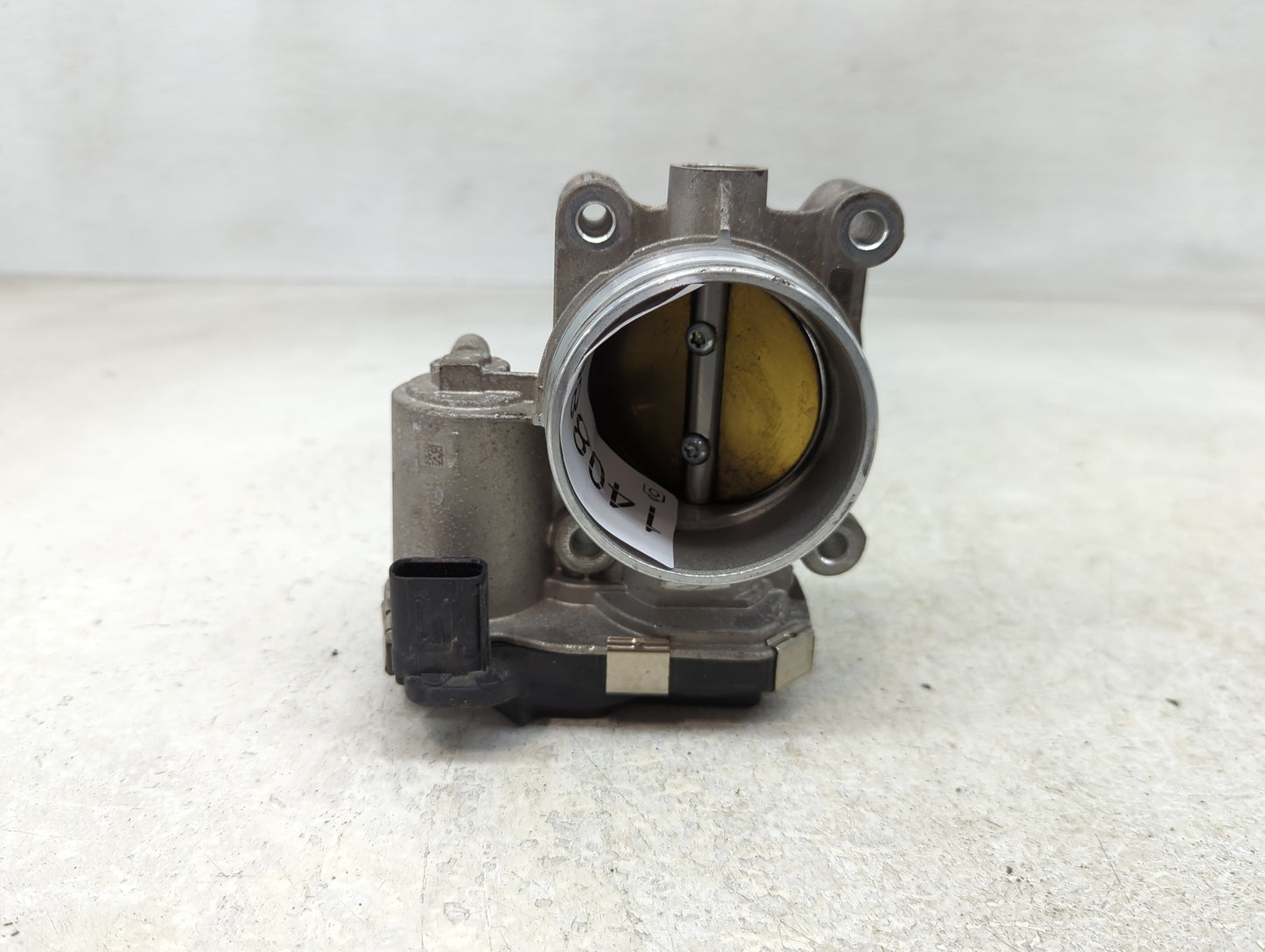 2013-2018 Cadillac Ats Throttle Body P/N:12670937AA Fits Fits 2013 2014 2015 2016 2017 2018 2019 2020 2021 OEM Used Auto Par