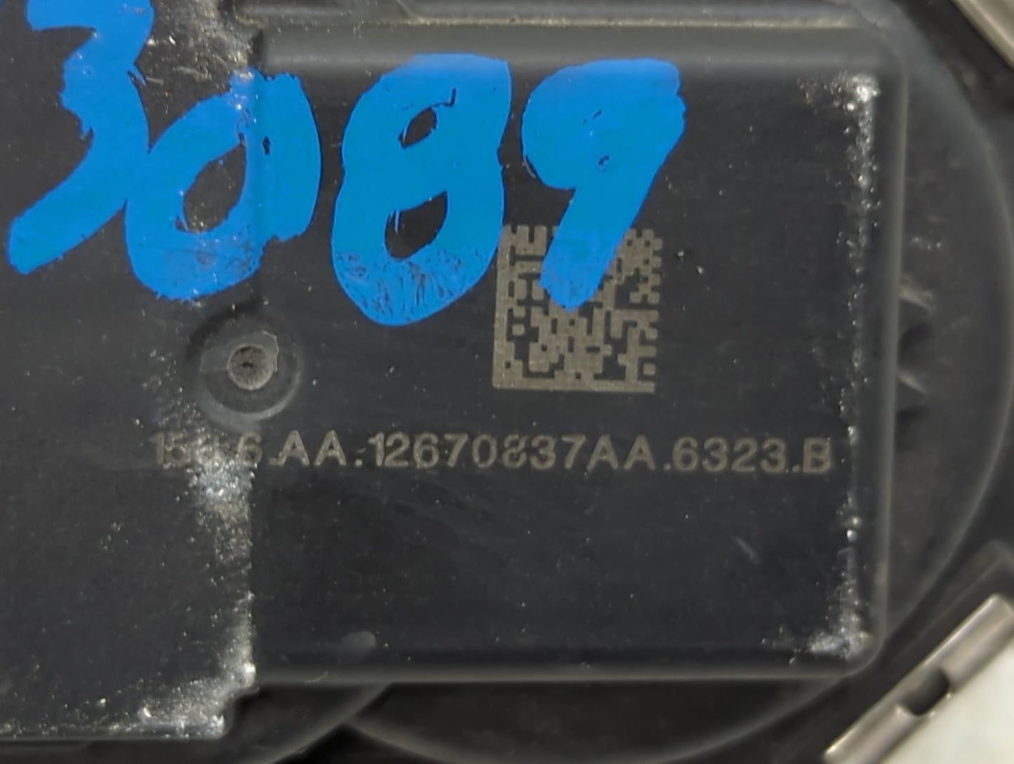 2013-2018 Cadillac Ats Throttle Body P/N:12670937AA Fits Fits 2013 2014 2015 2016 2017 2018 2019 2020 2021 OEM Used Auto Par