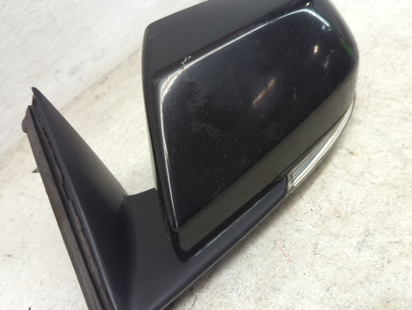 2014-2018 Cadillac Ats Driver Side View Mirror - Left Door Mirror OEM Used - Oemusedautoparts1.com