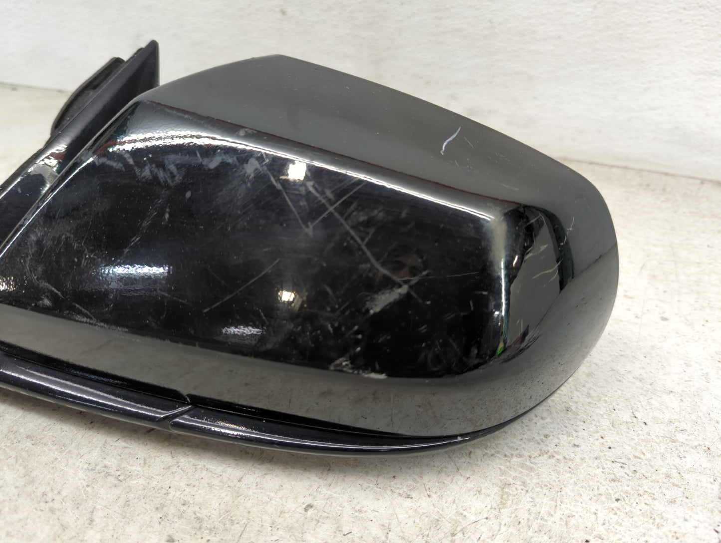 2014-2018 Cadillac Ats Driver Side View Mirror - Left Door Mirror OEM Used - Oemusedautoparts1.com