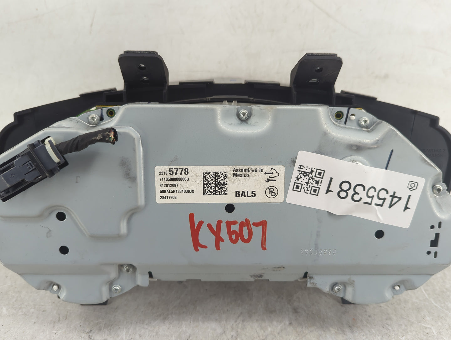 2014 Cadillac Ats Instrument Cluster Speedometer Gauges P/N:23185778 Miles: Fits OEM Used Auto Parts - Oemusedautoparts1.com