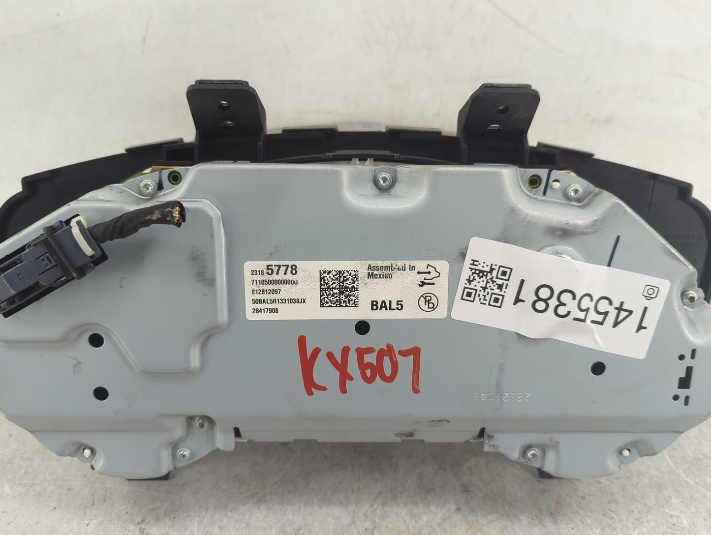 2014 Cadillac Ats Instrument Cluster Speedometer Gauges P/N:23185778 Miles: Fits OEM Used Auto Parts - Oemusedautoparts1.com