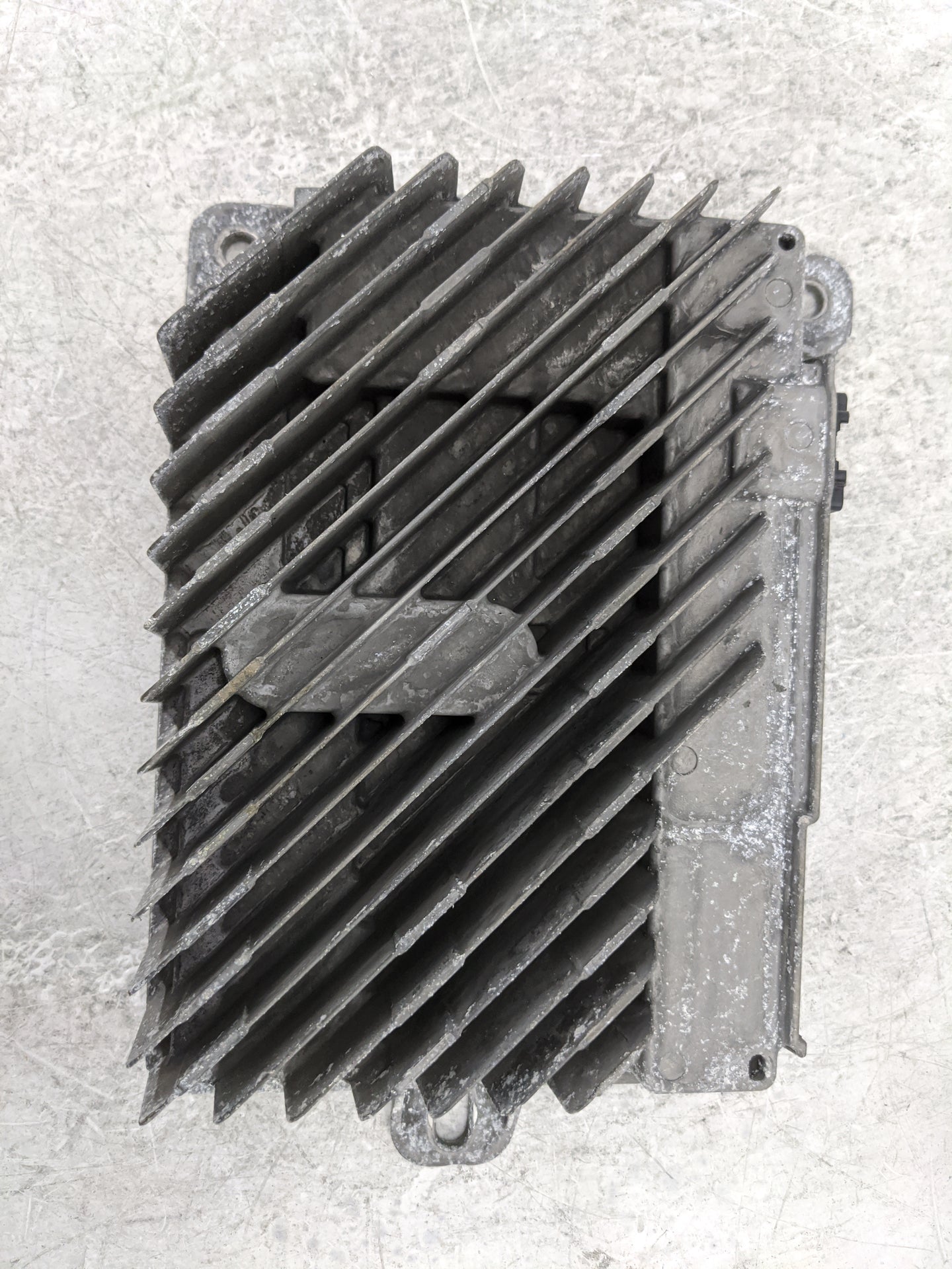 2014-2015 Cadillac Ats Radio Speaker Amplifier 1478769 - Oemusedautoparts1.com