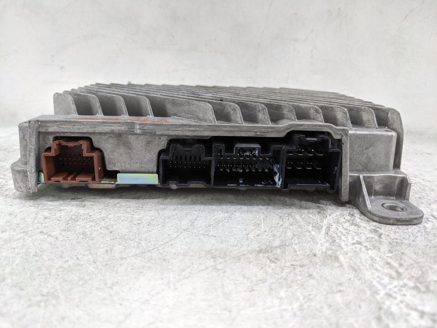 2014-2015 Cadillac Ats Radio Speaker Amplifier - Oemusedautoparts1.com
