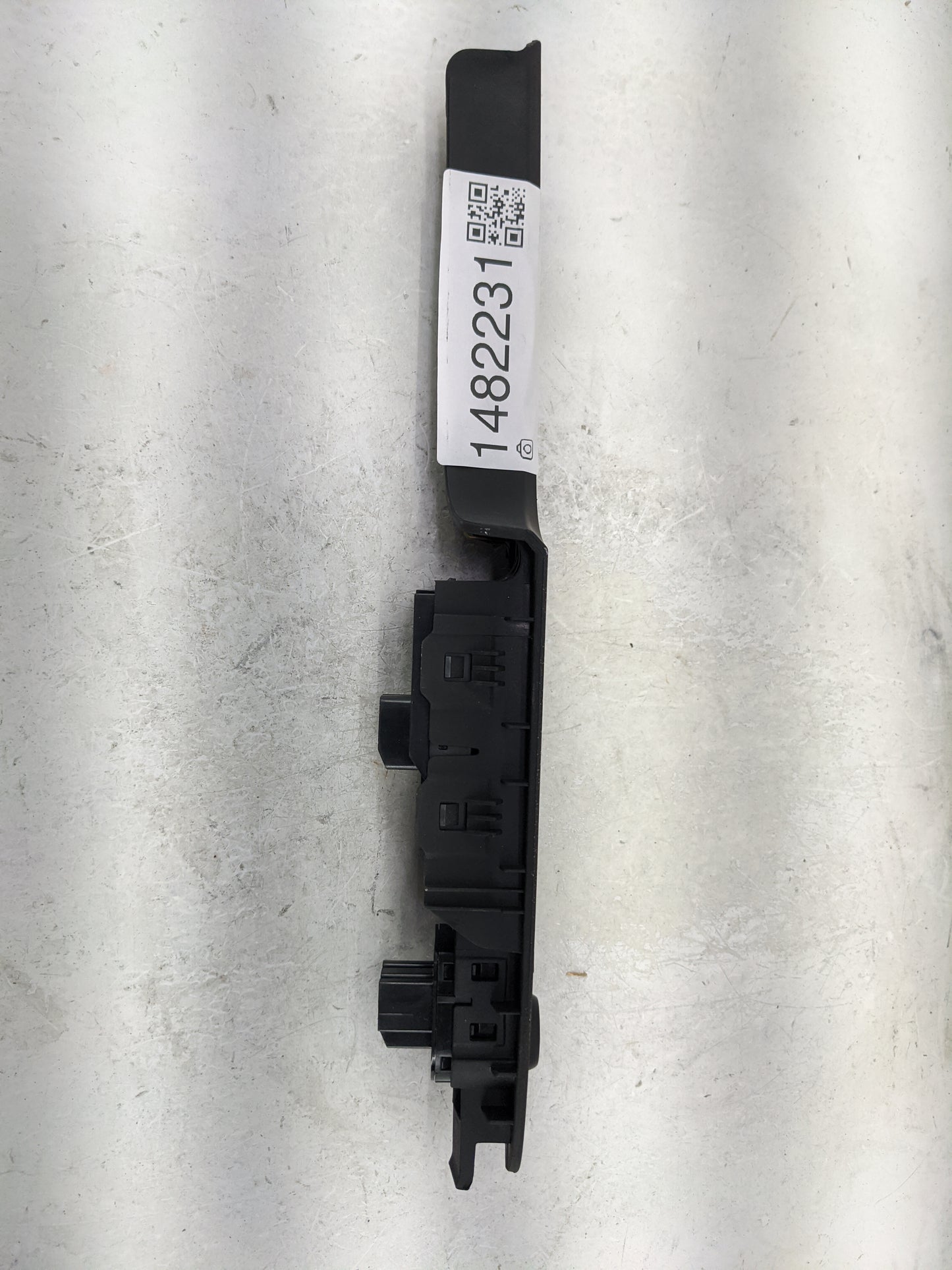 2014 Cadillac Ats Master Power Window Switch Replacement Driver Side Left P/N:23174989 Fits OEM Used Auto Parts - Oemusedaut
