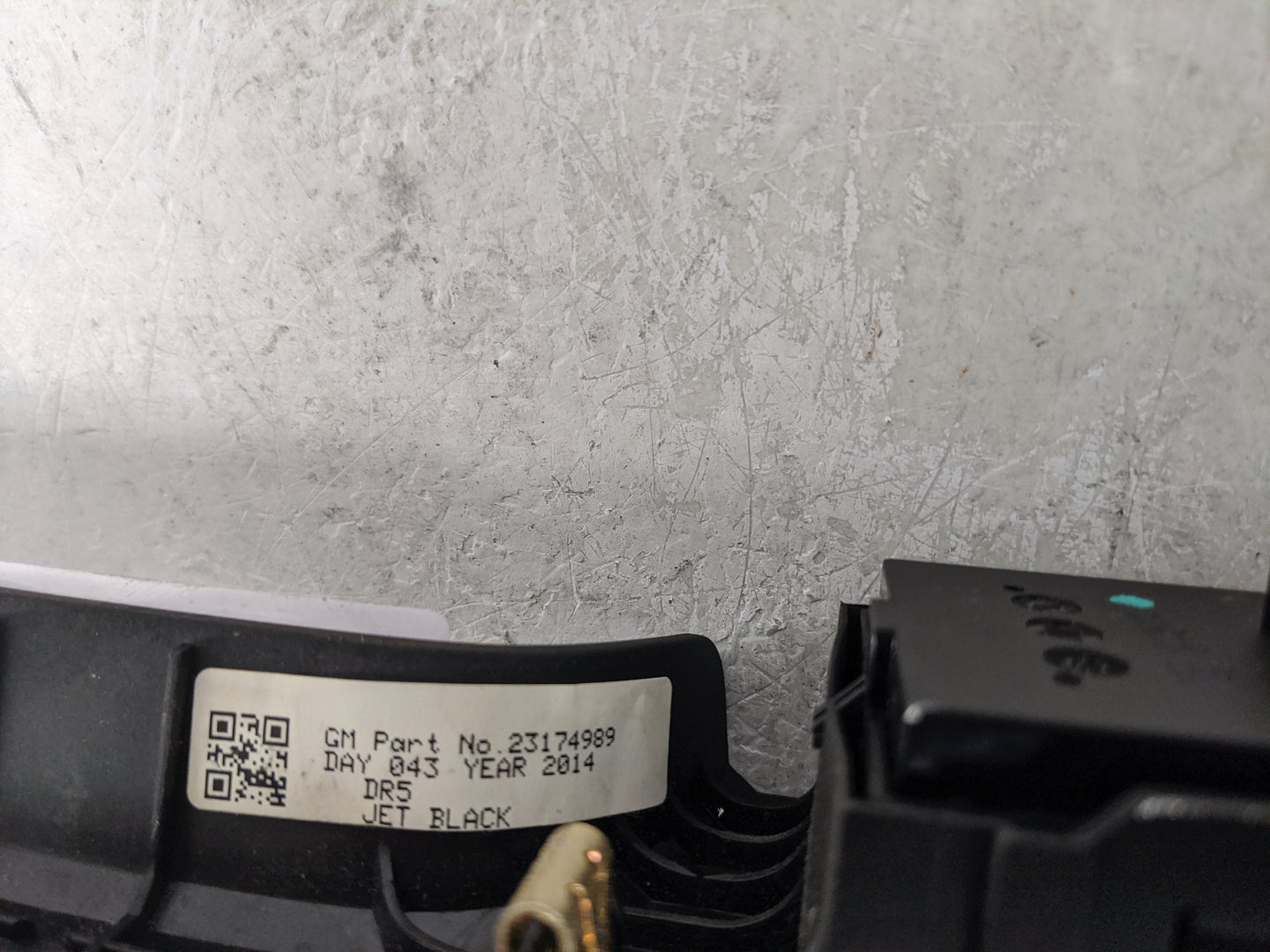 2014 Cadillac Ats Master Power Window Switch Replacement Driver Side Left P/N:23174989 Fits OEM Used Auto Parts - Oemusedaut