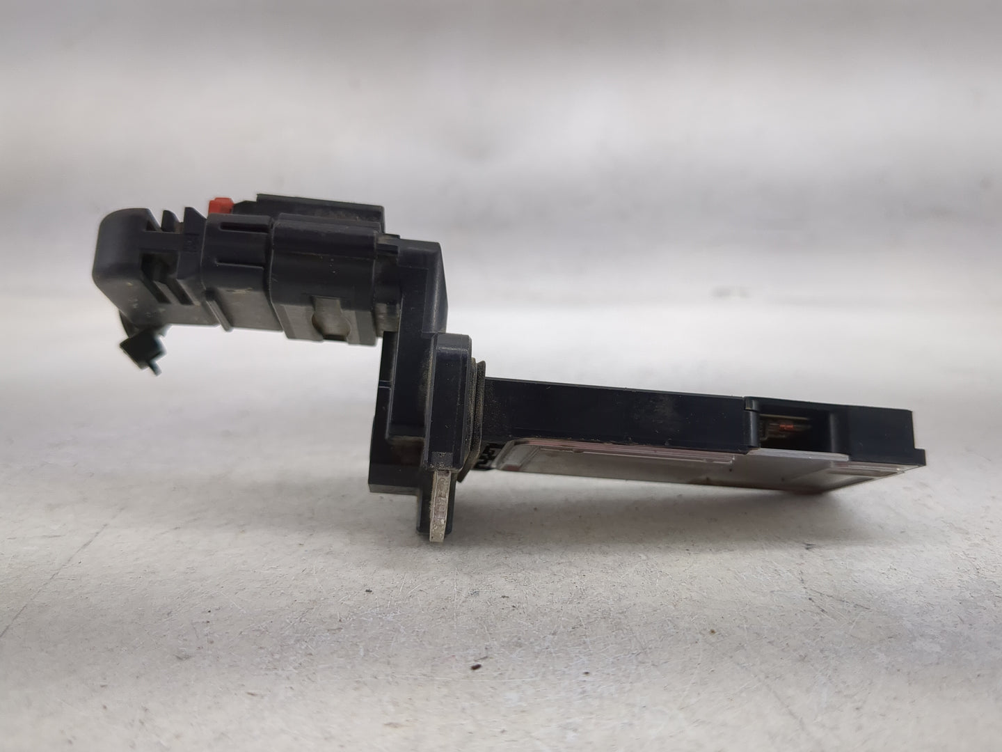 2013-2018 Cadillac Ats Mass Air Flow Meter Maf 1486701 - Oemusedautoparts1.com