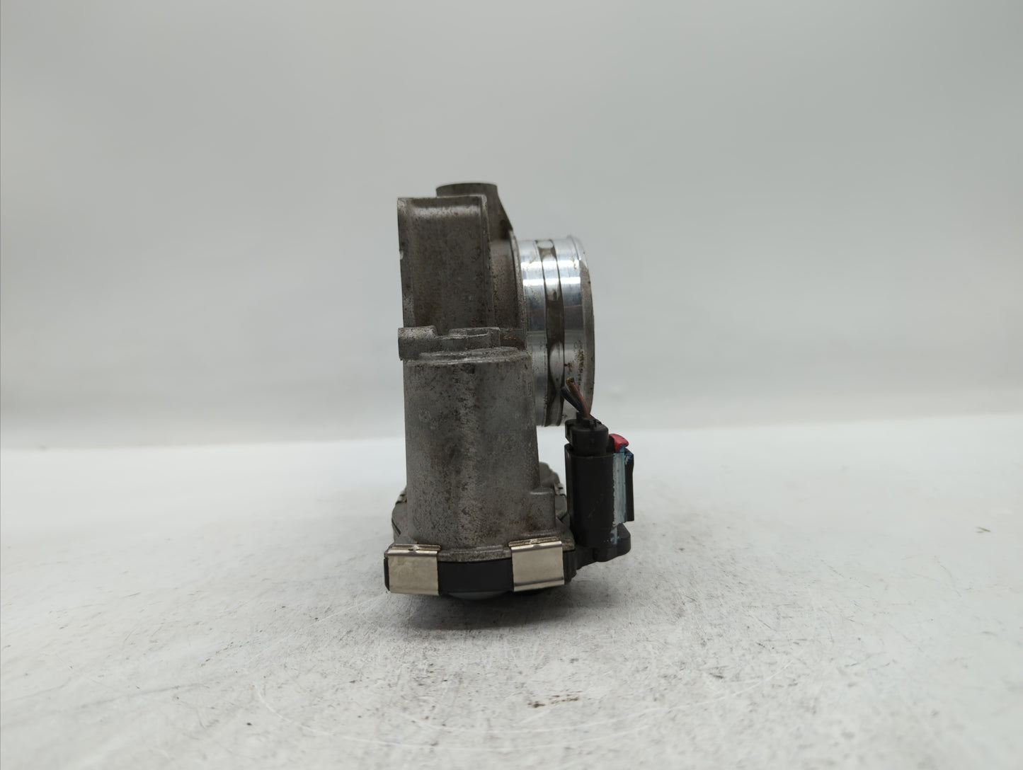 2013-2015 Cadillac Ats Throttle Body P/N:12627217DA 12669073DA Fits Fits 2013 2014 2015 2017 2018 OEM Used Auto Parts - Oemu