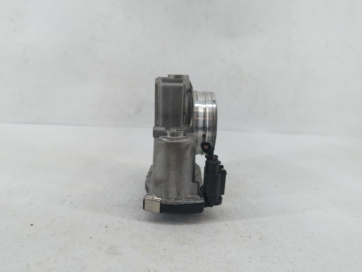 2013-2018 Cadillac Ats Throttle Body P/N:12670837AA 12681472AA, 12670937AA Fits Fits 2013 2014 2015 2016 2017 2018 2019 OEM 