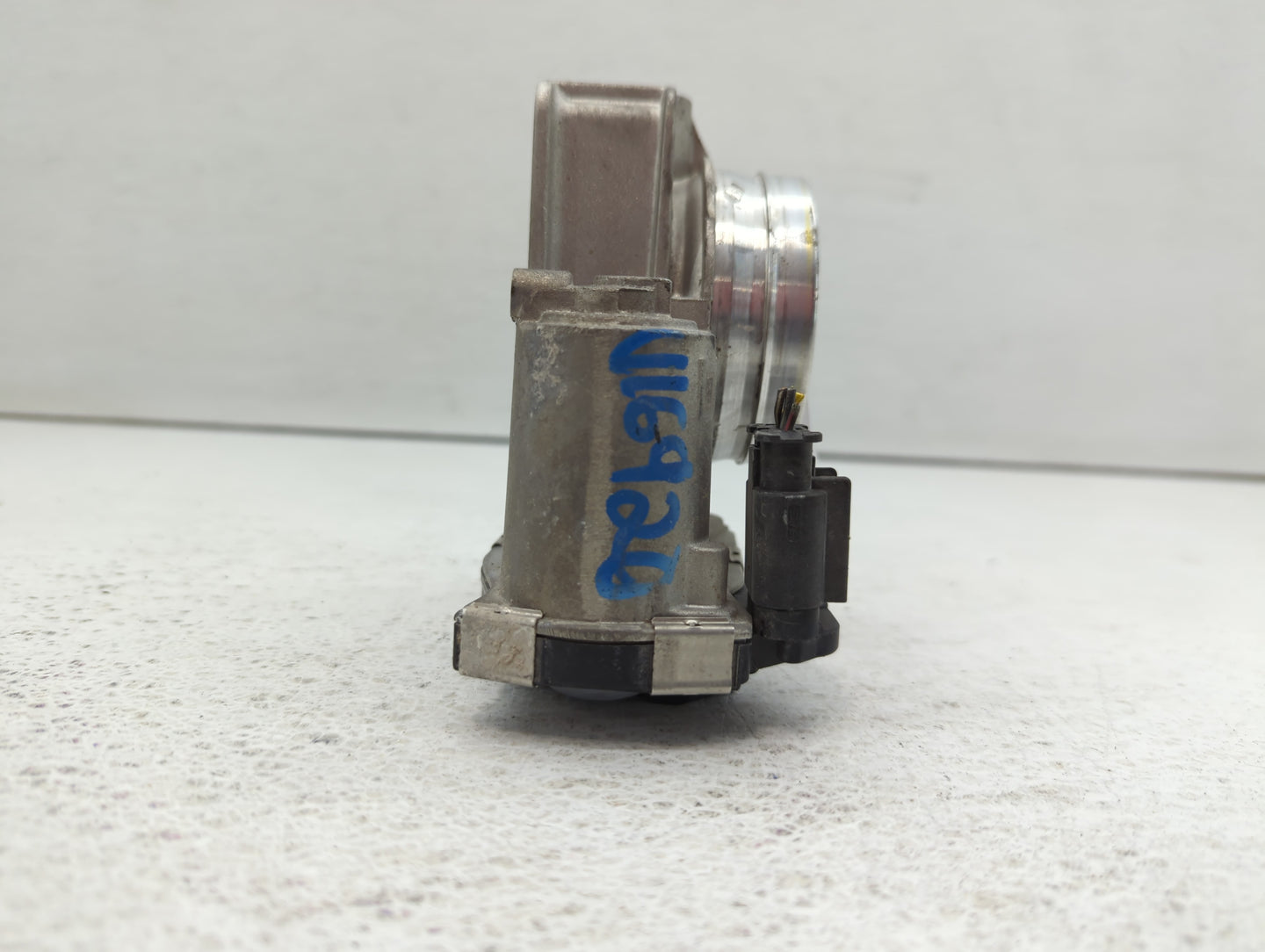 2013-2018 Cadillac Ats Throttle Body P/N:12670837AA 12627067DA Fits Fits 2013 2014 2015 2016 2017 2018 2019 2020 2021 OEM Us
