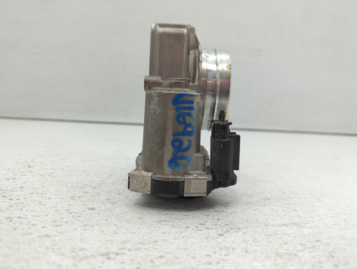 2013-2018 Cadillac Ats Throttle Body P/N:12670837AA 12627067DA Fits Fits 2013 2014 2015 2016 2017 2018 2019 2020 2021 OEM Us