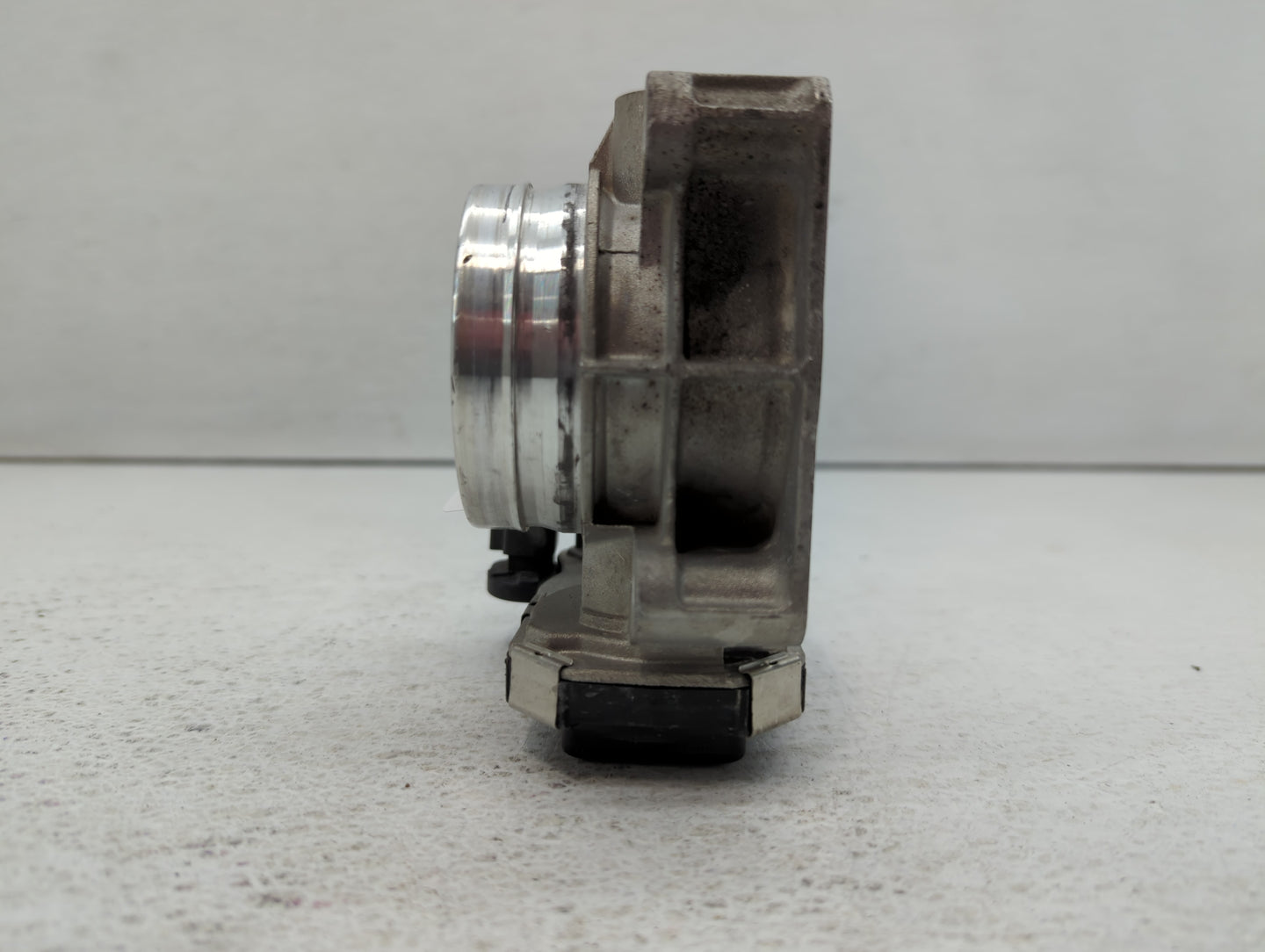 2013-2018 Cadillac Ats Throttle Body P/N:12670837AA 12627067DA Fits Fits 2013 2014 2015 2016 2017 2018 2019 2020 2021 OEM Us
