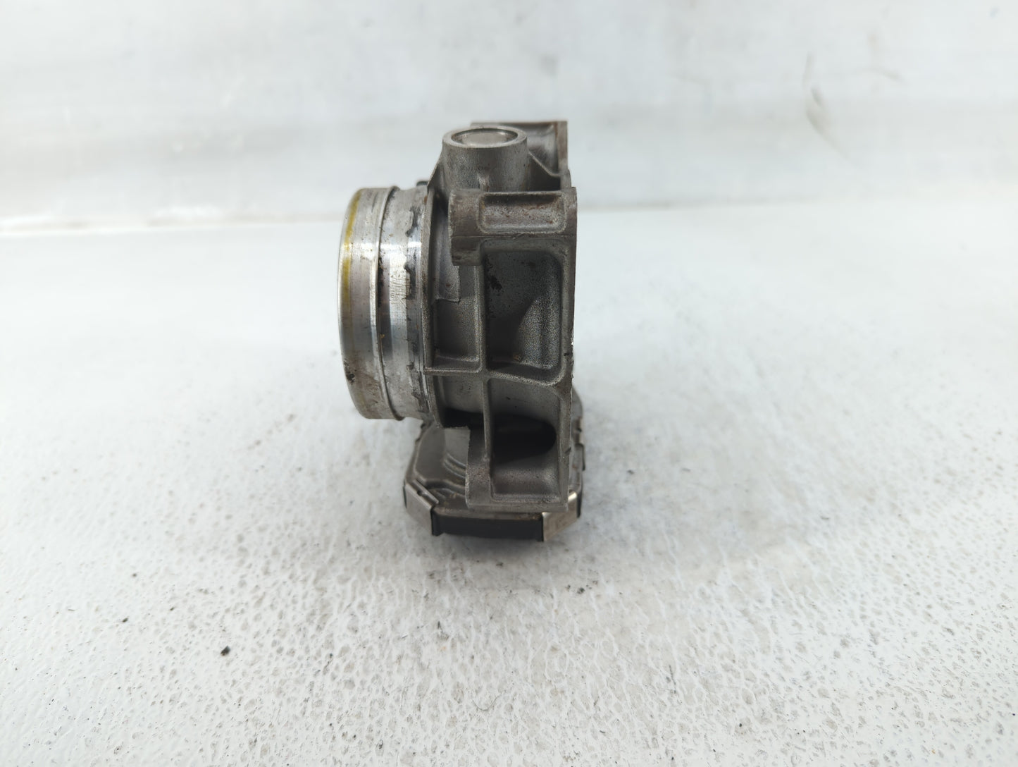 2013-2018 Cadillac Ats Throttle Body P/N:12627067DA Fits Fits 2013 2014 2015 2016 2017 2018 2019 2020 2021 OEM Used Auto Par