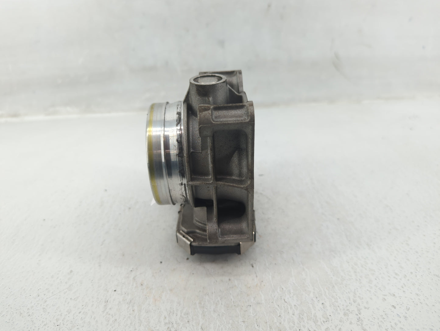 2013-2018 Cadillac Ats Throttle Body P/N:12627067DA Fits Fits 2013 2014 2015 2016 2017 2018 2019 2020 2021 OEM Used Auto Par