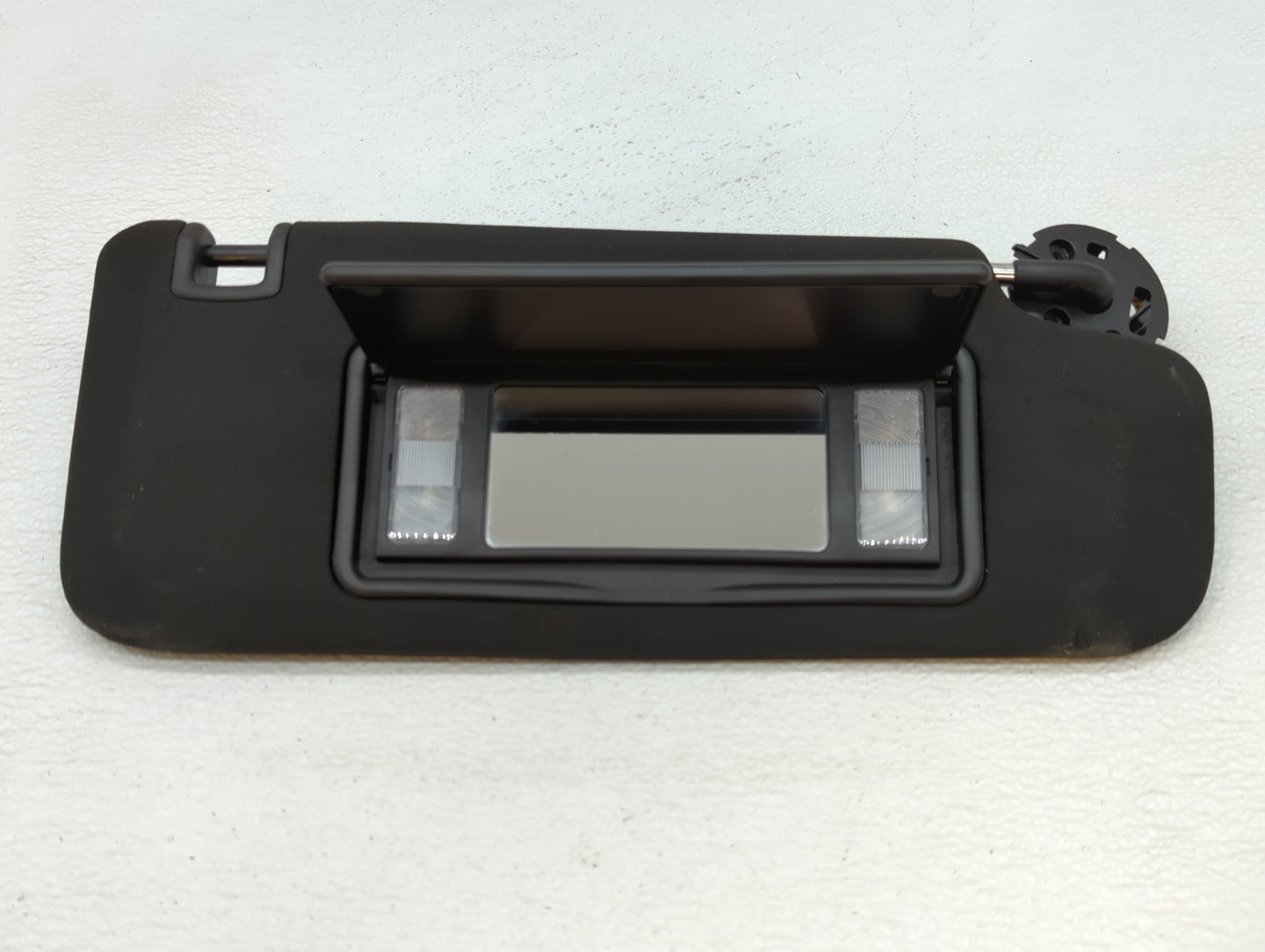 2014-2018 Cadillac Ats Sun Visor Shade Replacement Passenger Right Mirror Fits Fits 2014 2015 2016 2017 2018 2019 OEM Used A