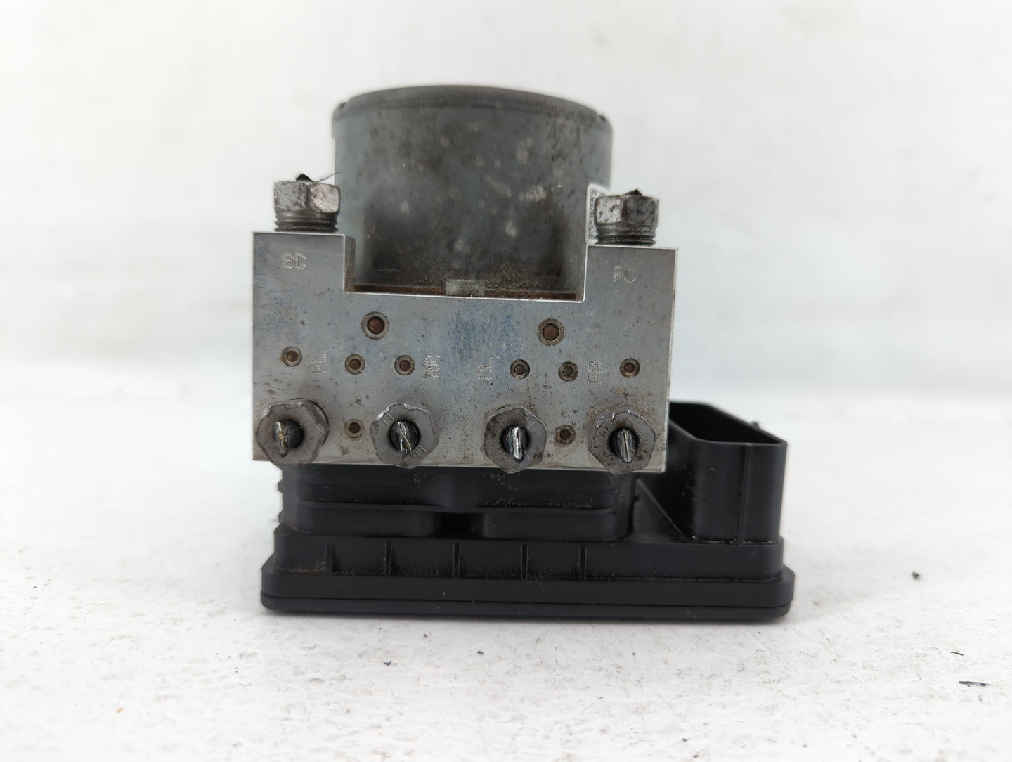 2014-2016 Cadillac Ats ABS Pump Control Module Replacement P/N:23122240 23468631 Fits Fits 2014 2015 2016 OEM Used Auto Part
