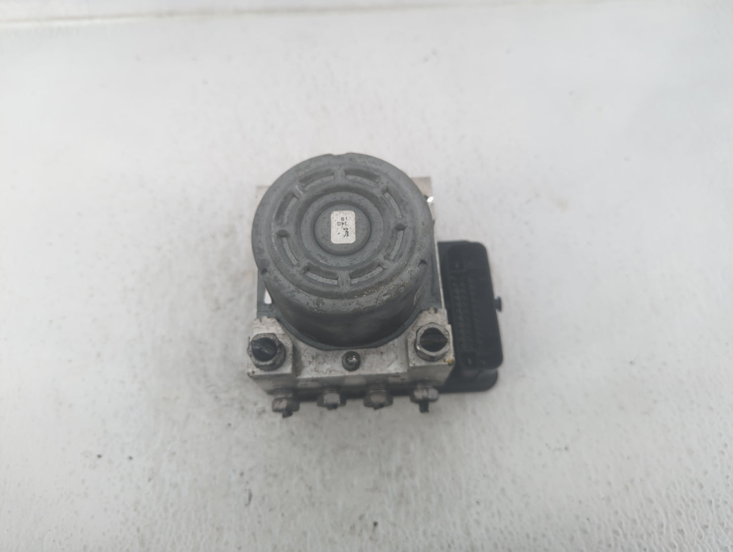 2014-2016 Cadillac Ats ABS Pump Control Module Replacement P/N:23122240 Fits Fits 2014 2015 2016 OEM Used Auto Parts - Oemus