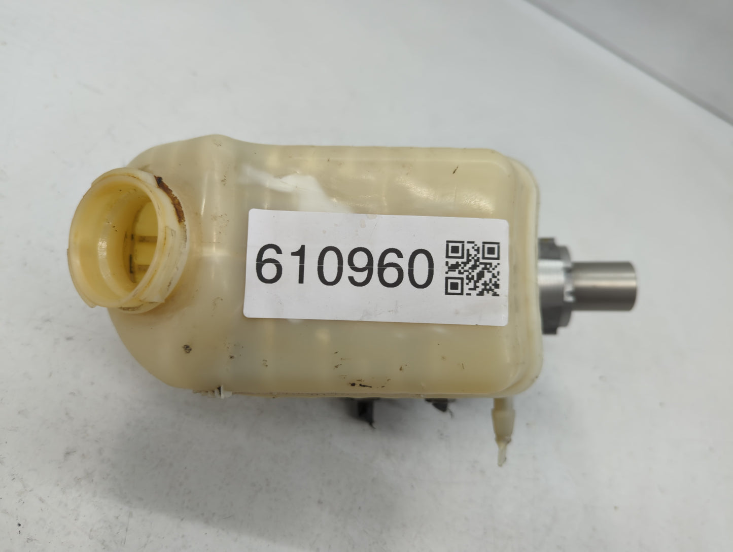 2013-2014 Cadillac Ats Brake Master Cylinder - Oemusedautoparts1.com