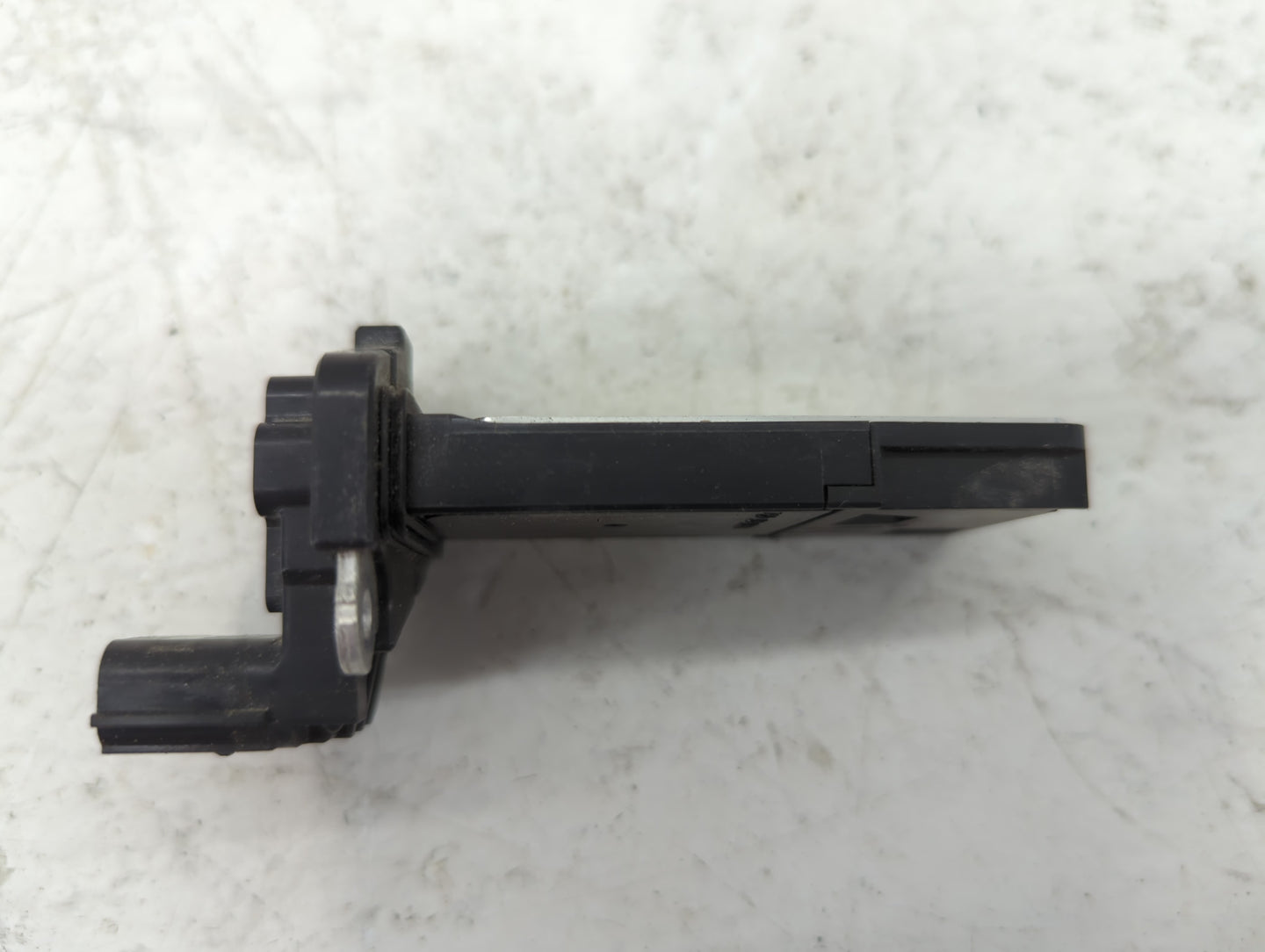 2013-2018 Cadillac Ats Mass Air Flow Meter Maf - Oemusedautoparts1.com