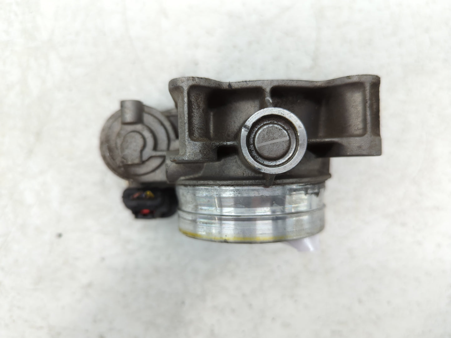 2013-2018 Cadillac Ats Throttle Body P/N:12627067DA Fits Fits 2013 2014 2015 2016 2017 2018 2019 2020 2021 OEM Used Auto Par
