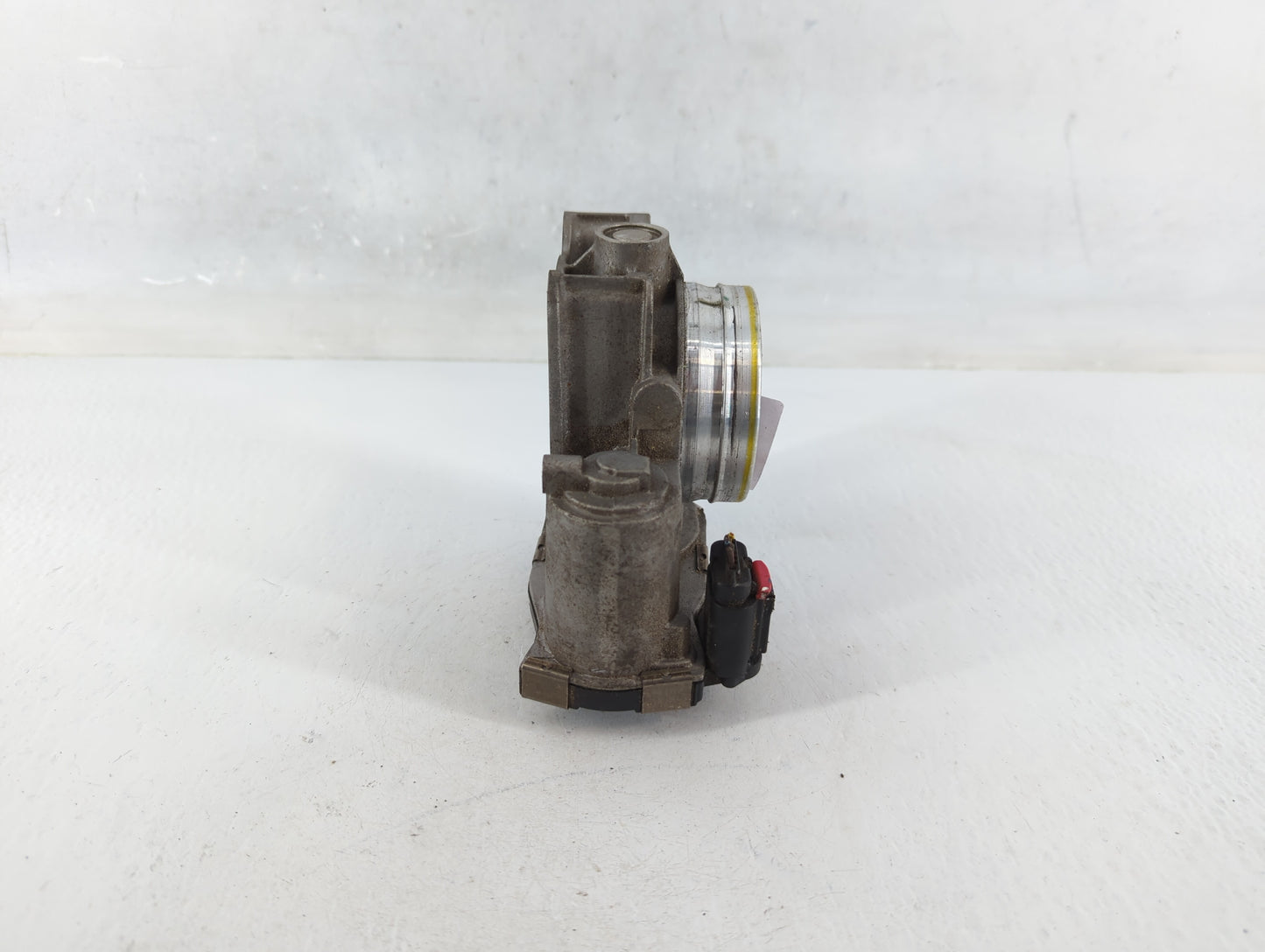 2013-2018 Cadillac Ats Throttle Body P/N:12627067DA Fits Fits 2013 2014 2015 2016 2017 2018 2019 2020 2021 OEM Used Auto Par