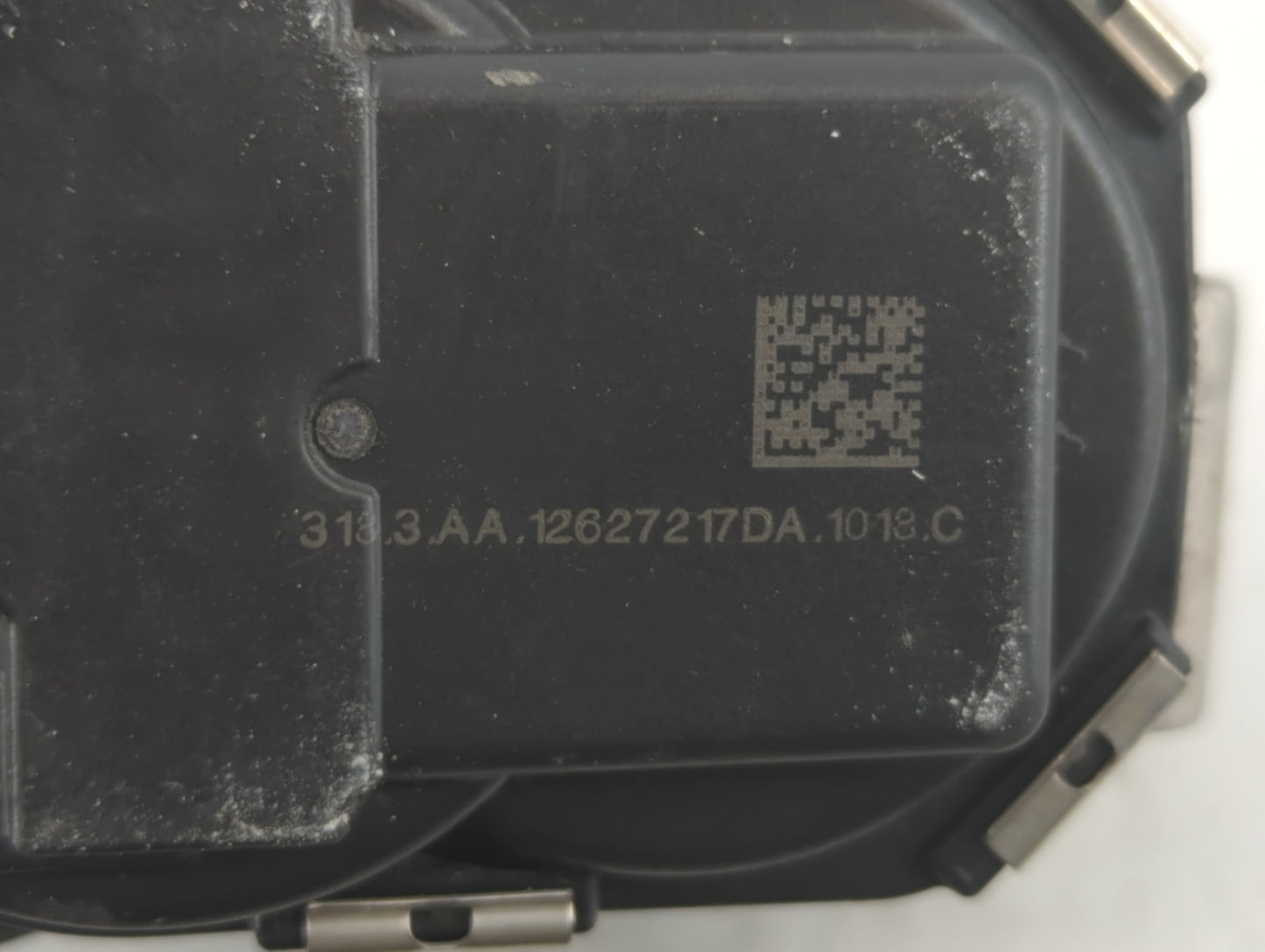 2013-2015 Cadillac Ats Throttle Body P/N:12627217DA Fits Fits 2013 2014 2015 2017 2018 2019 2020 OEM Used Auto Parts - Oemus