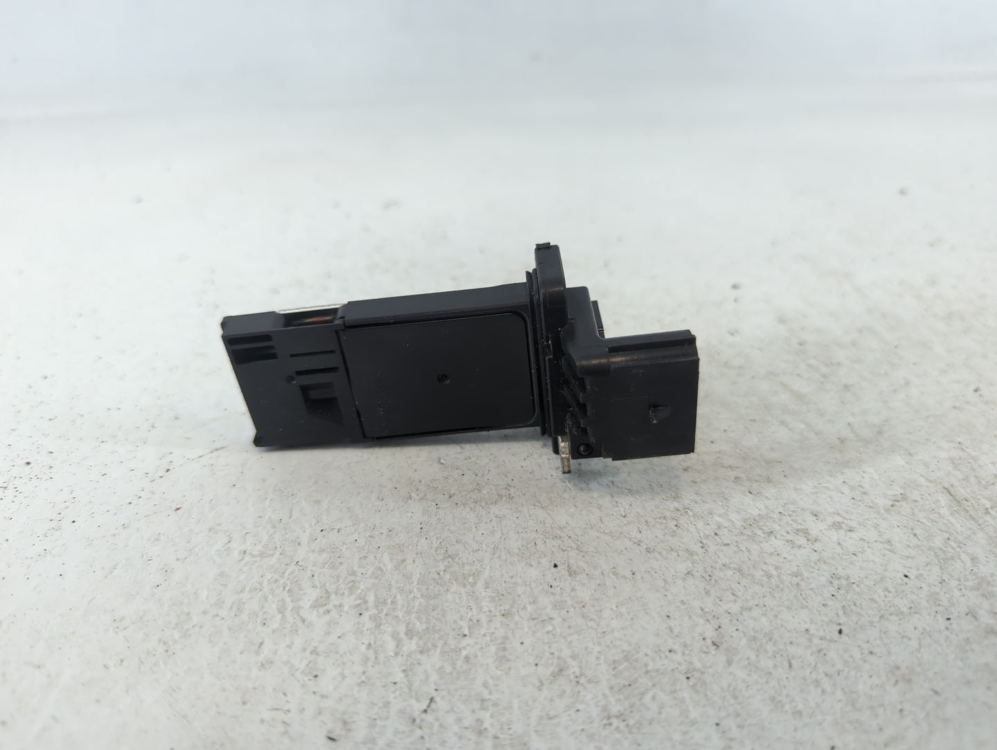2013-2018 Cadillac Ats Mass Air Flow Meter Maf - Oemusedautoparts1.com
