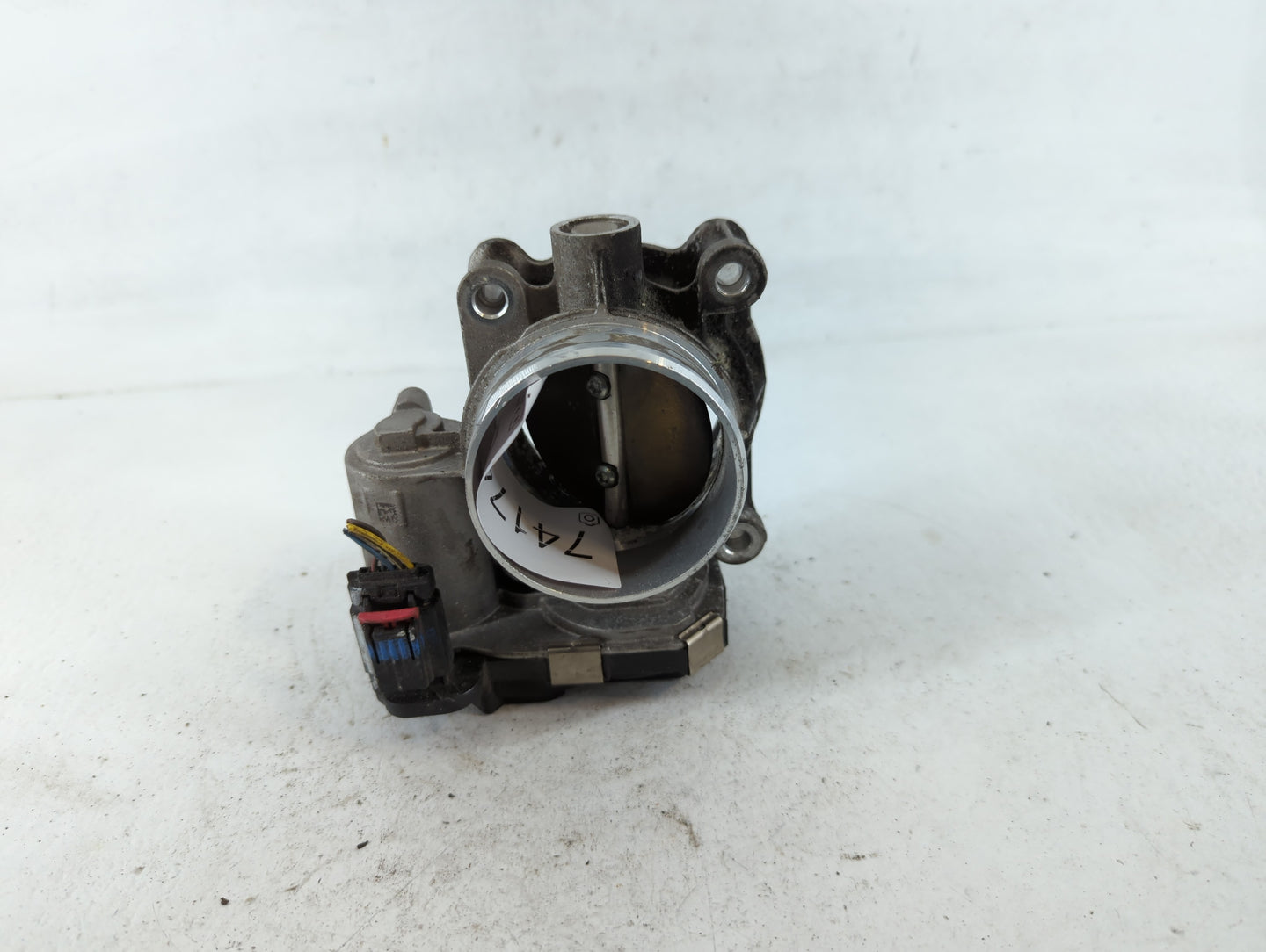 2013-2015 Cadillac Ats Throttle Body P/N:12627217DA Fits Fits 2013 2014 2015 2017 2018 2019 2020 OEM Used Auto Parts - Oemus