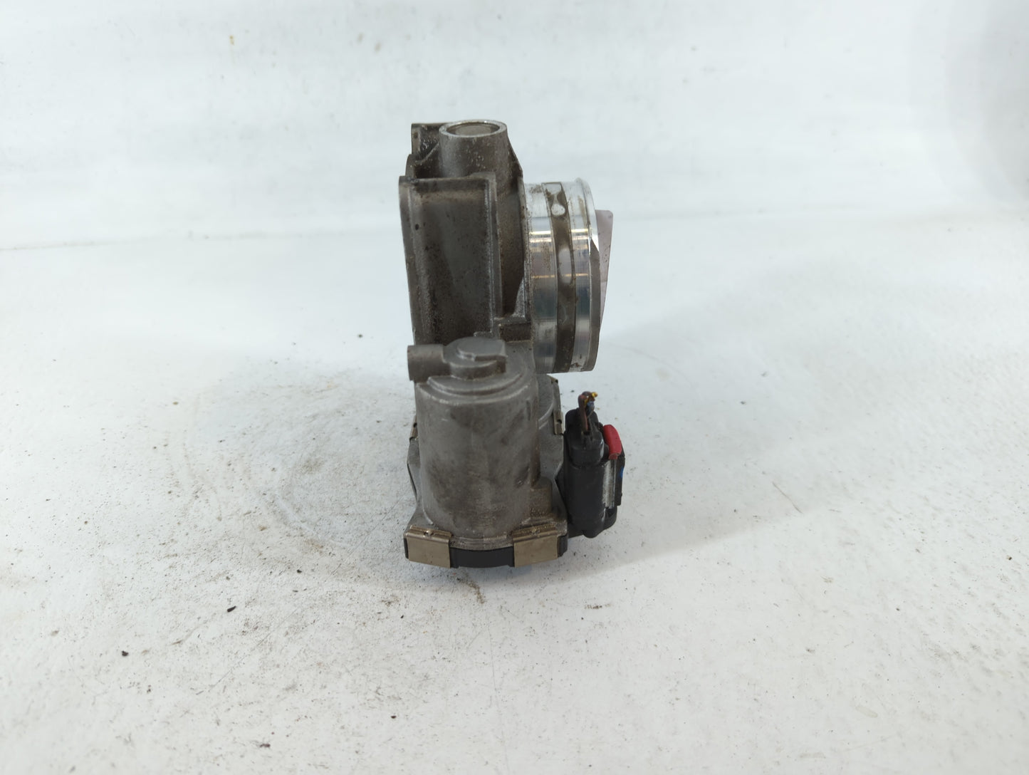 2013-2015 Cadillac Ats Throttle Body P/N:12627217DA Fits Fits 2013 2014 2015 2017 2018 2019 2020 OEM Used Auto Parts - Oemus