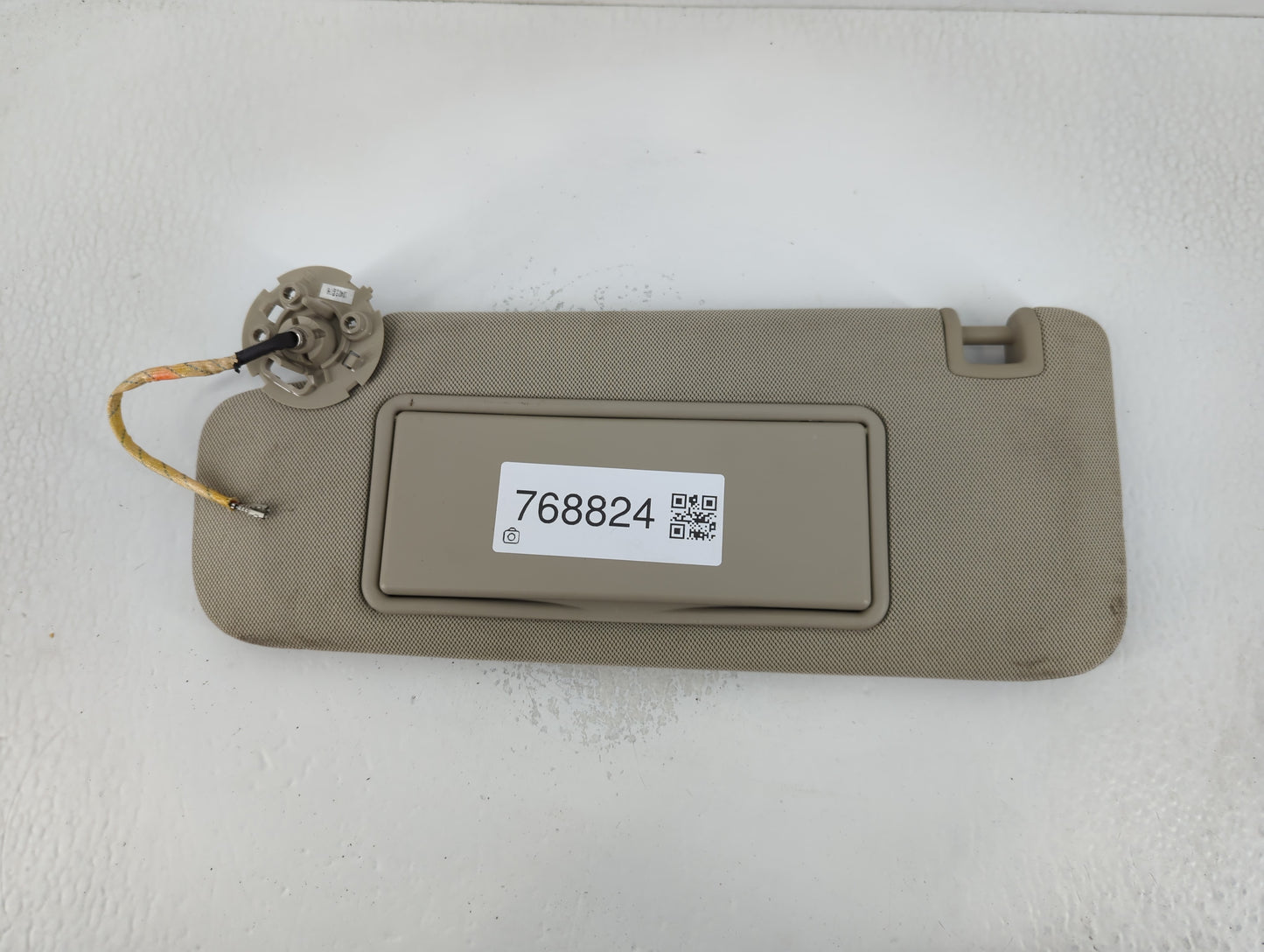 2014-2018 Cadillac Ats Sun Visor Shade Replacement Driver Left Mirror Fits Fits 2014 2015 2016 2017 2018 2019 OEM Used Auto 