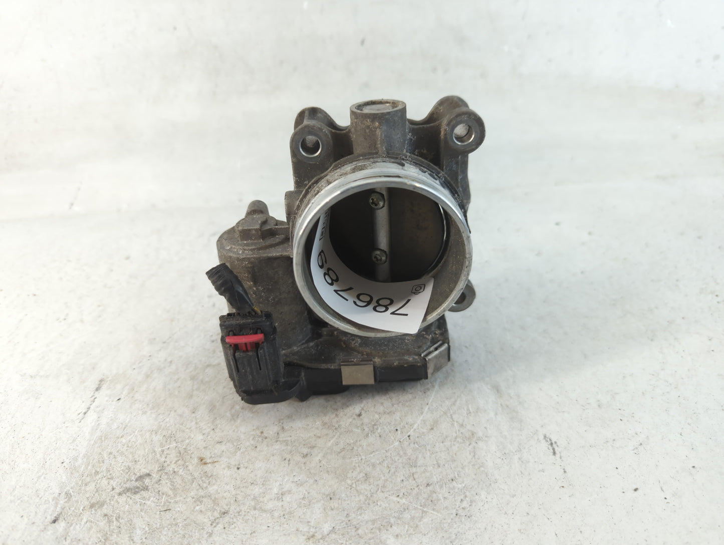 2013-2018 Cadillac Ats Throttle Body P/N:12627067DA Fits Fits 2013 2014 2015 2016 2017 2018 2019 2020 2021 OEM Used Auto Par