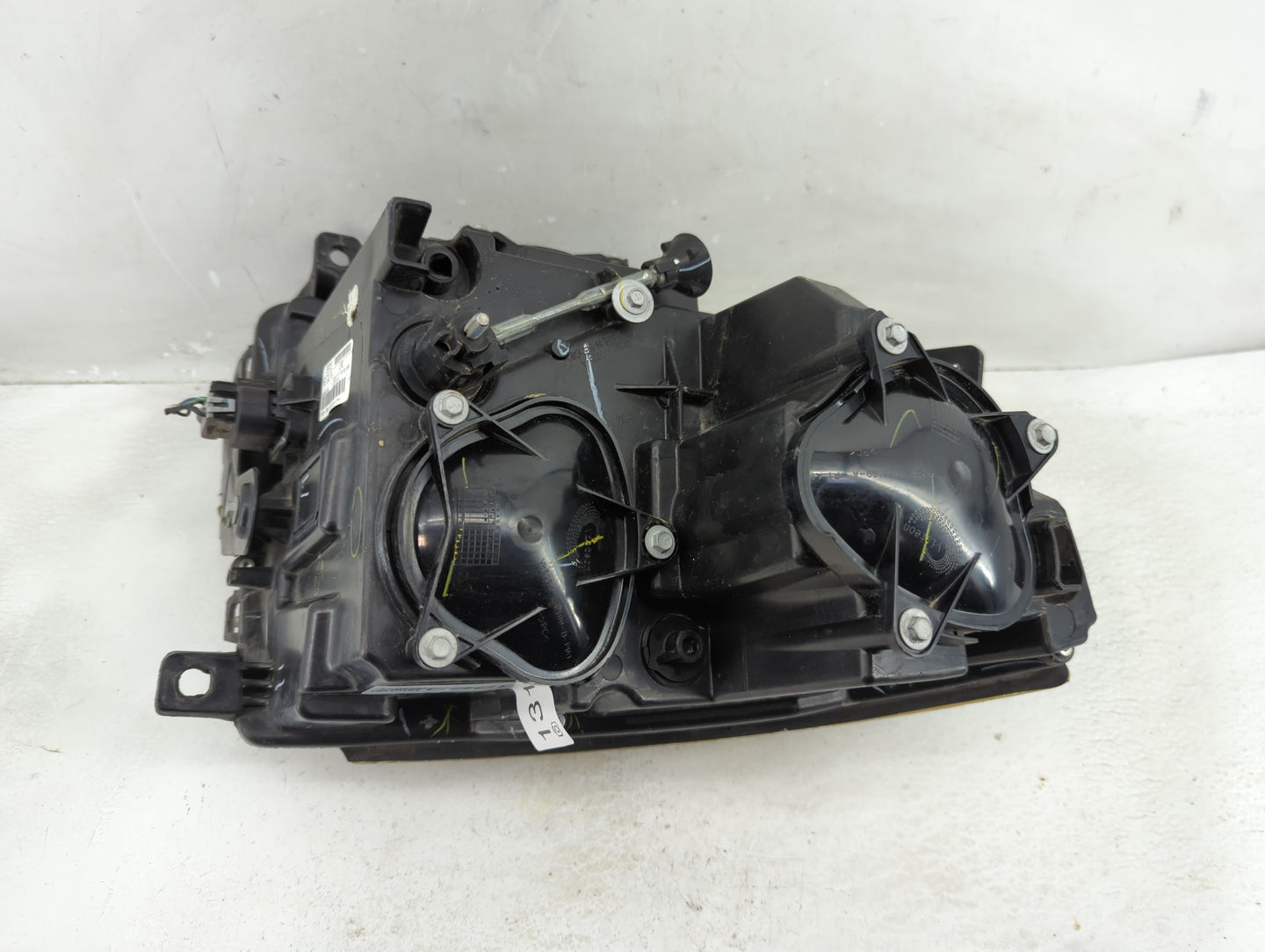 2008-2014 Cadillac Cts Passenger Right Oem Head Light Headlight Lamp - Oemusedautoparts1.com